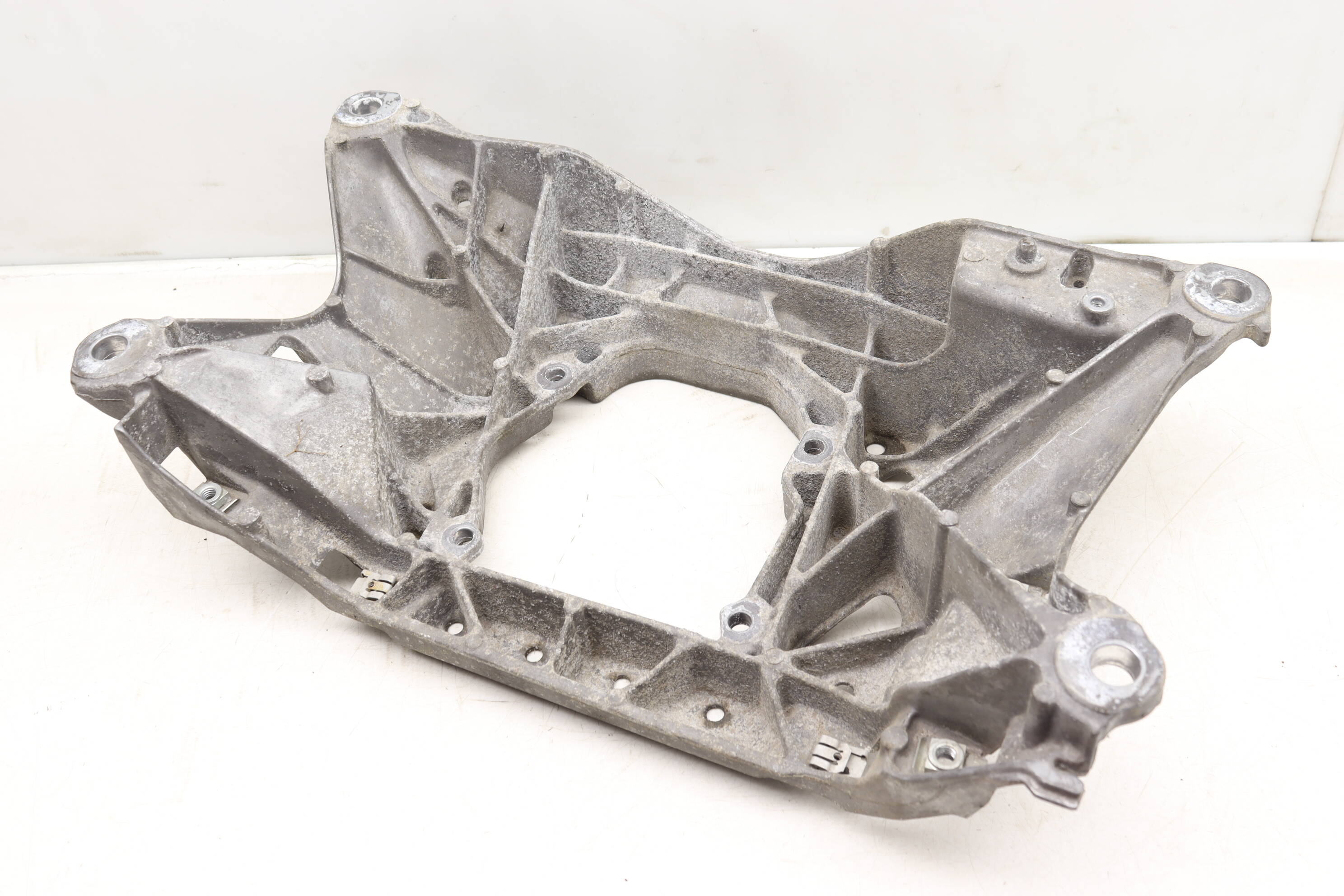 Transmission Mount Bracket / Crossmember 4M0399263P