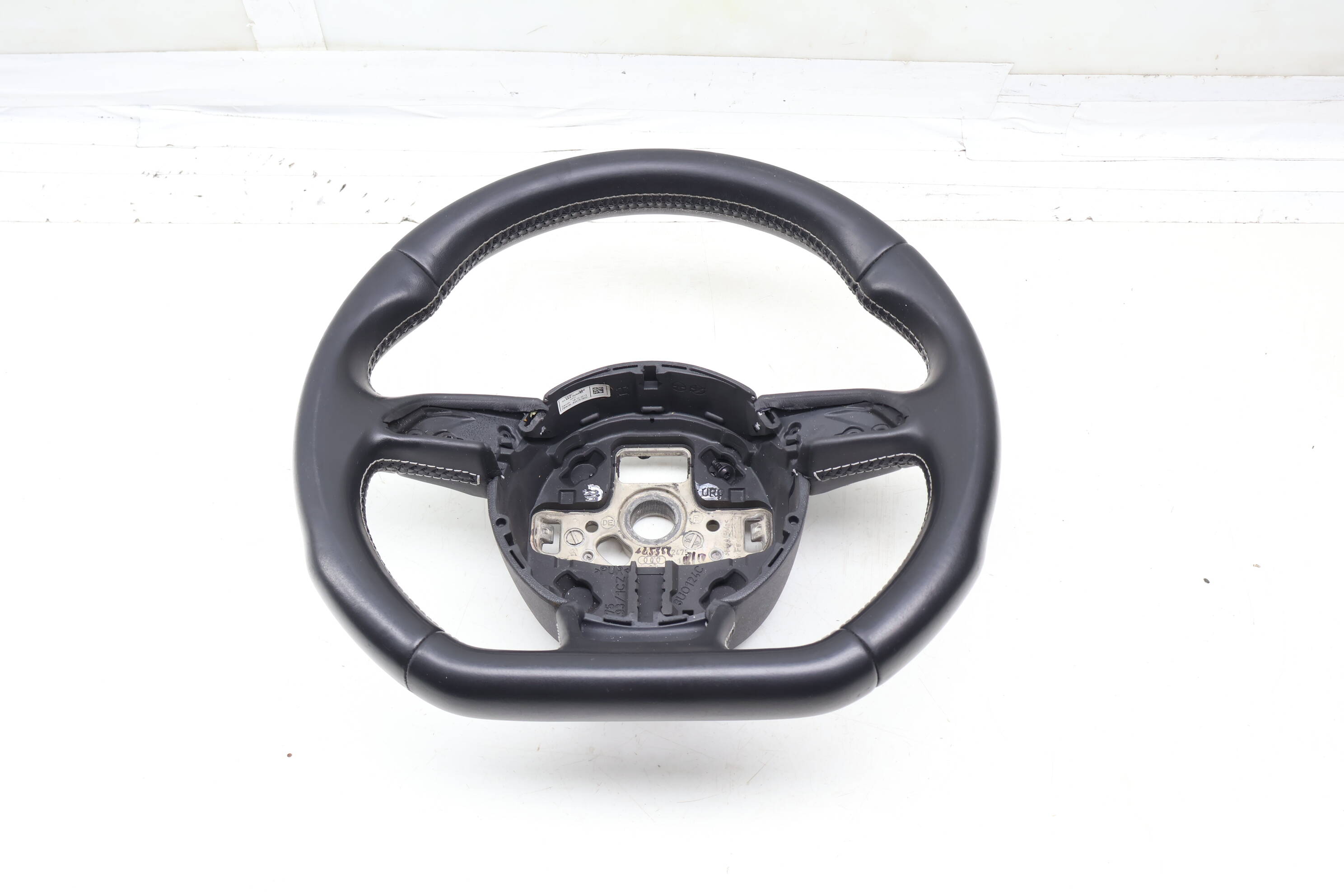 3-Spoke Leather Sport Steering Wheel (Flat Bottom) 8R0419091AG