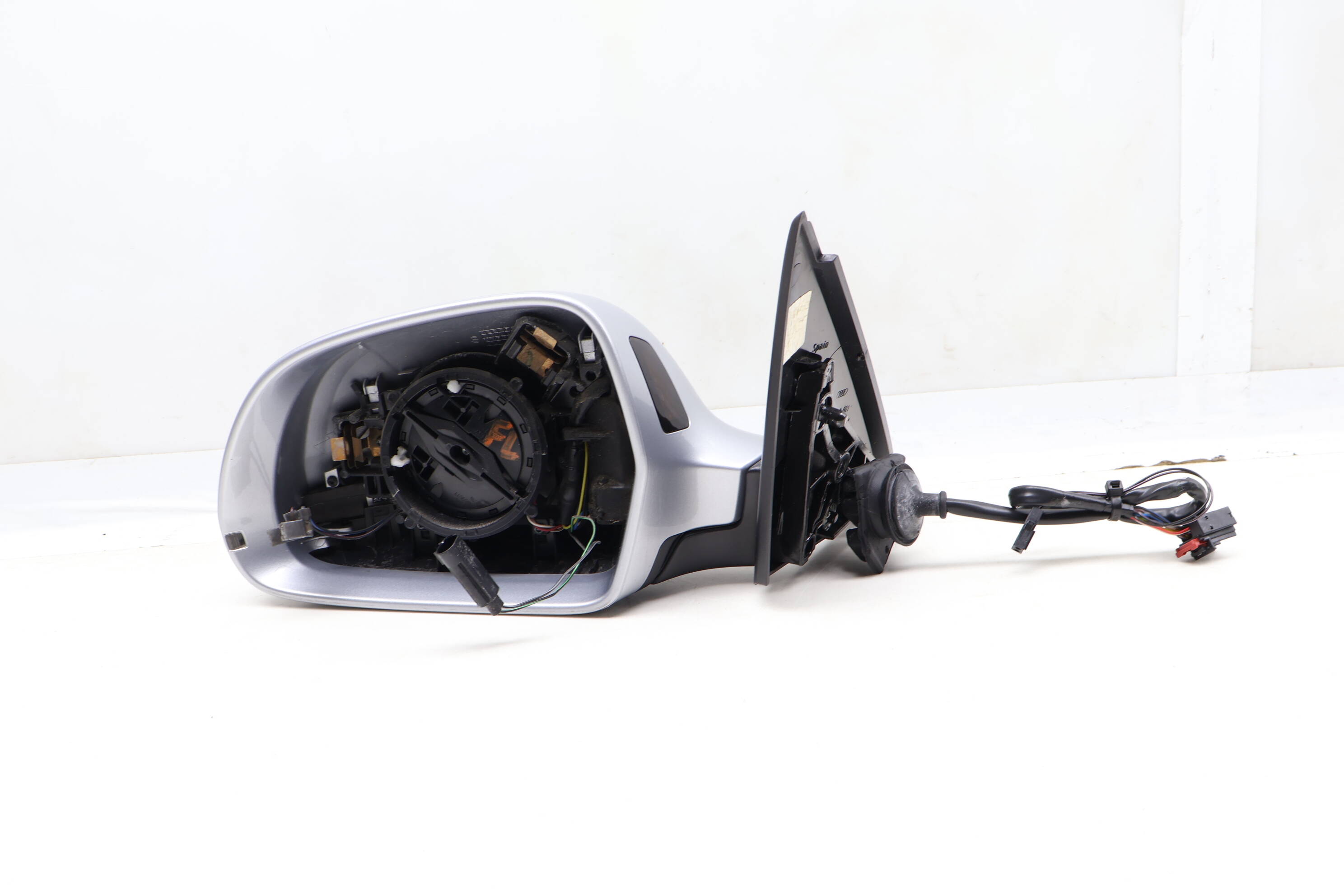 mi♥ Audi Left Side View Door Mirror Assembly 8U1857409G