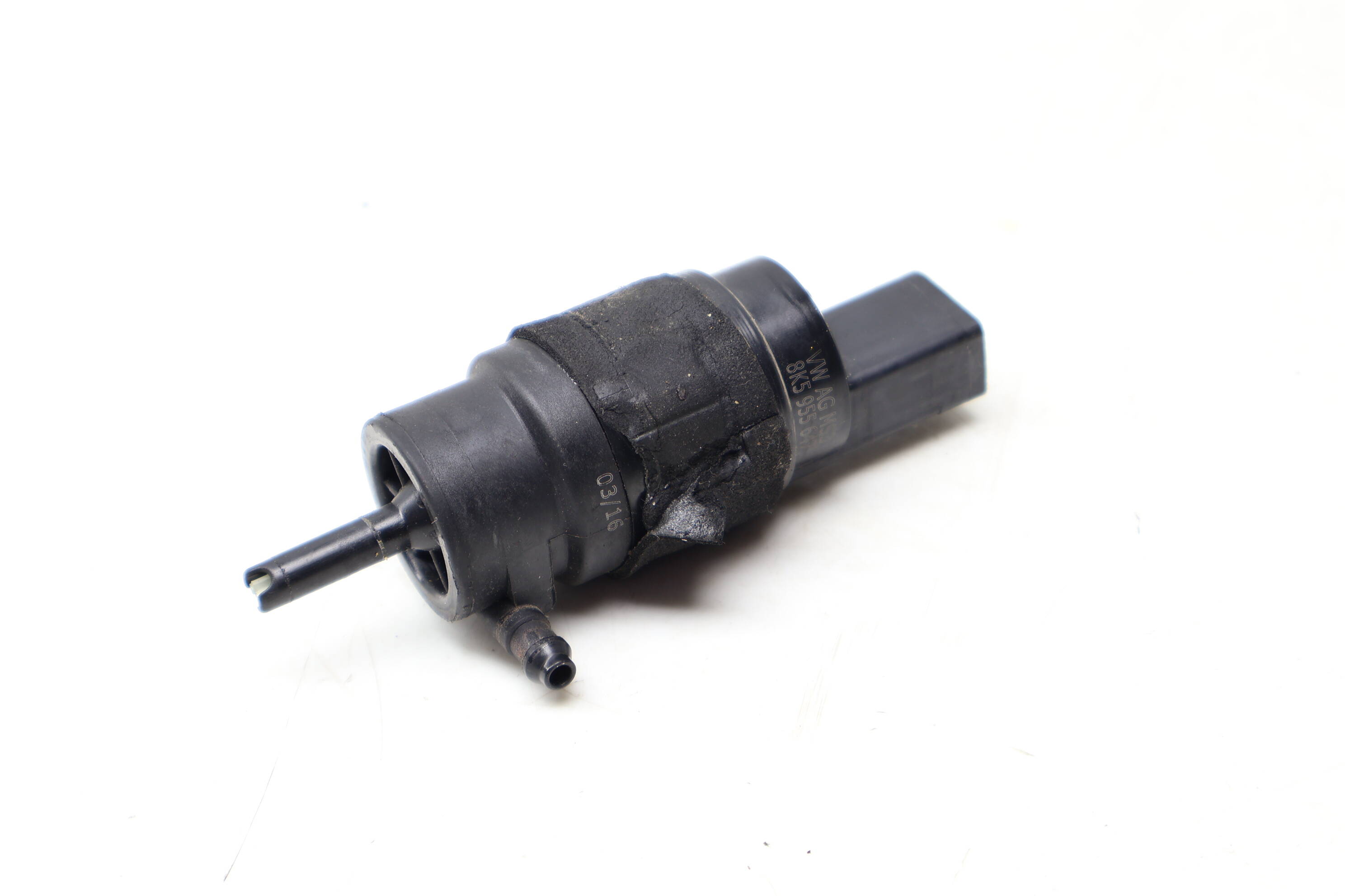 Windshield Washer Pump 8K5955647