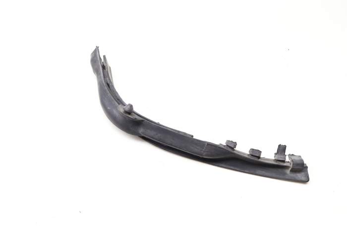 Hood / Fender Weather Stripping / Seal 51767185552 main product photo