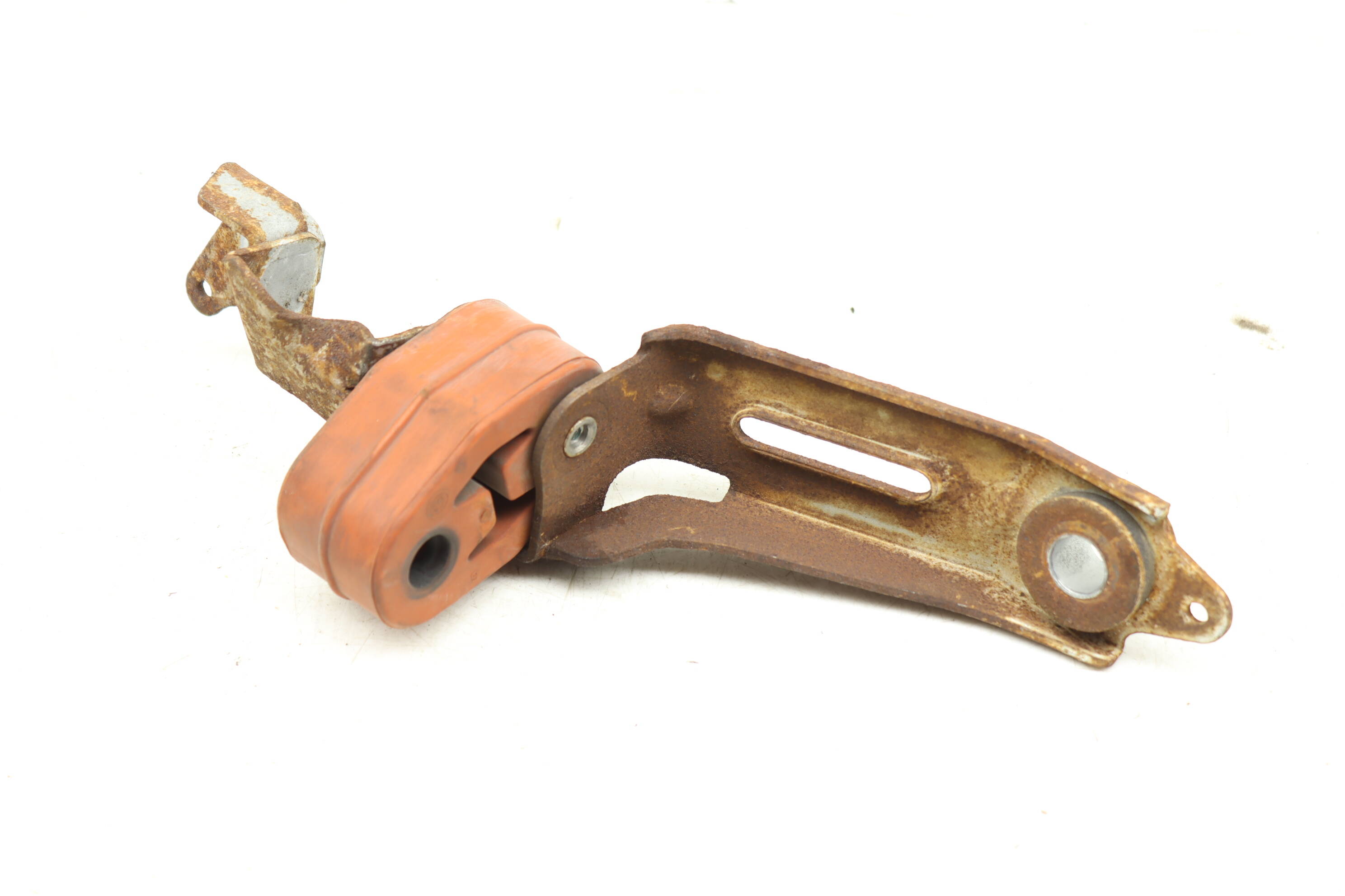 Exhaust Hanger / Rubber Mount / Bracket 97011115000