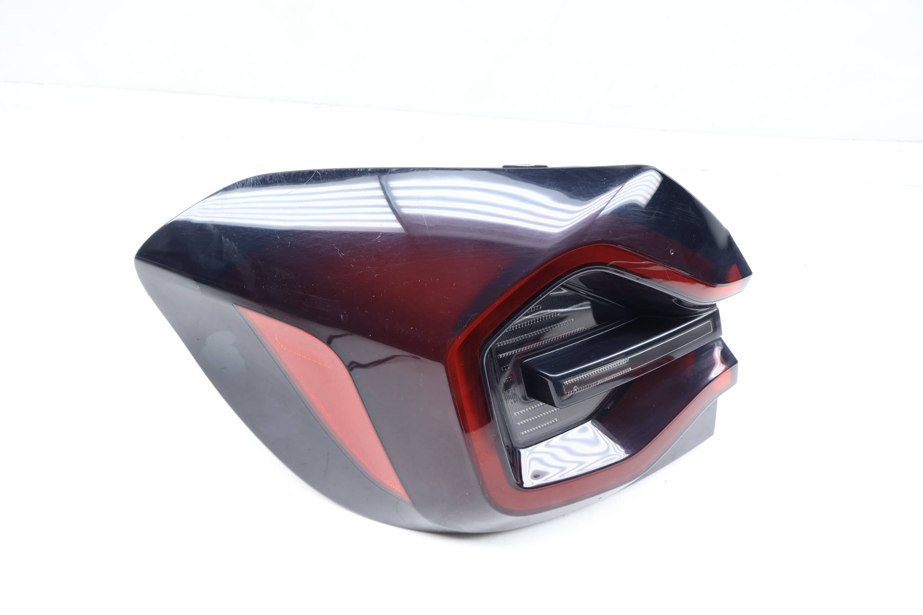 Outer Tail Light / Lamp (Led) 9463049