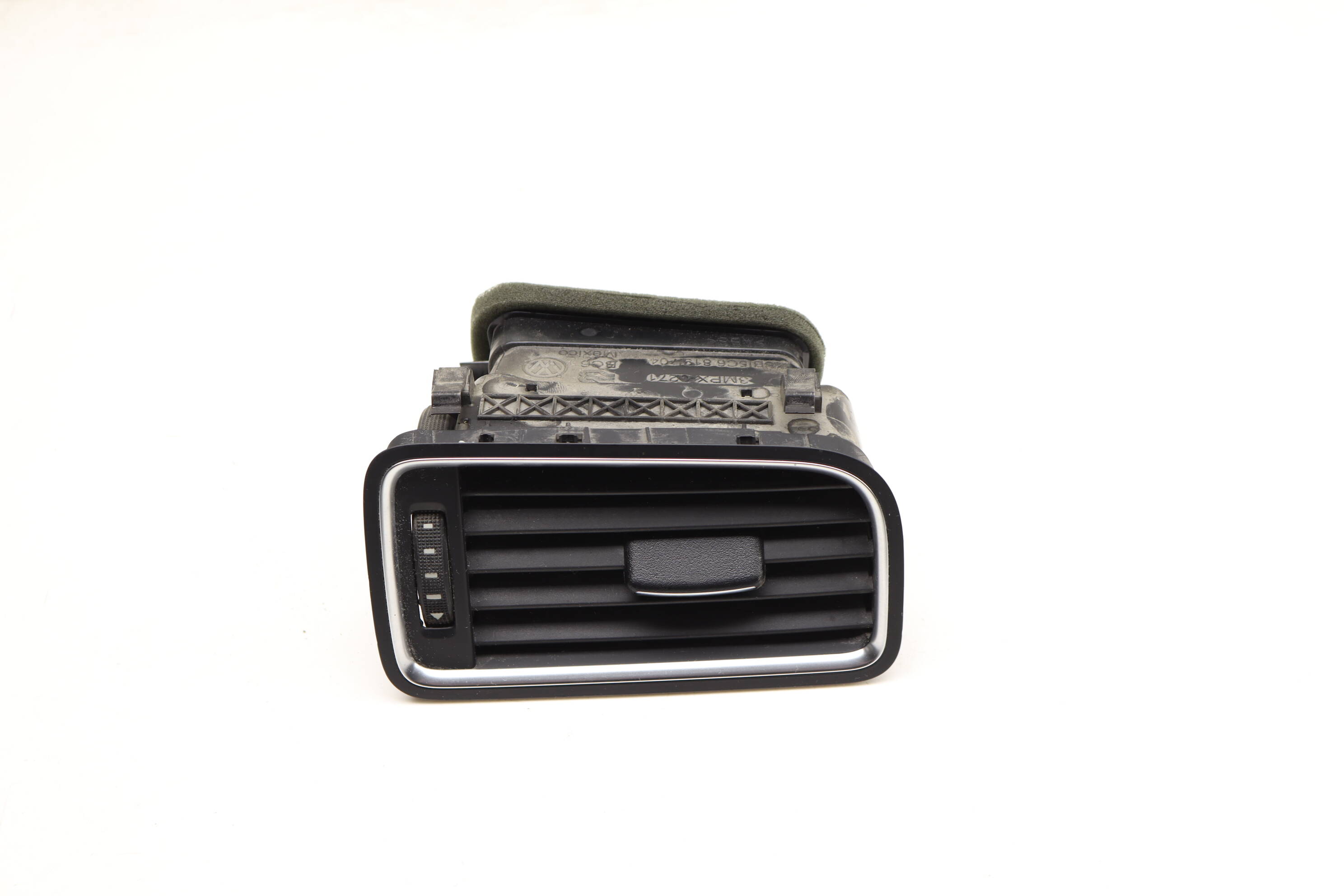 VW Right Dash Air Vent (Jetta) 5C6819704