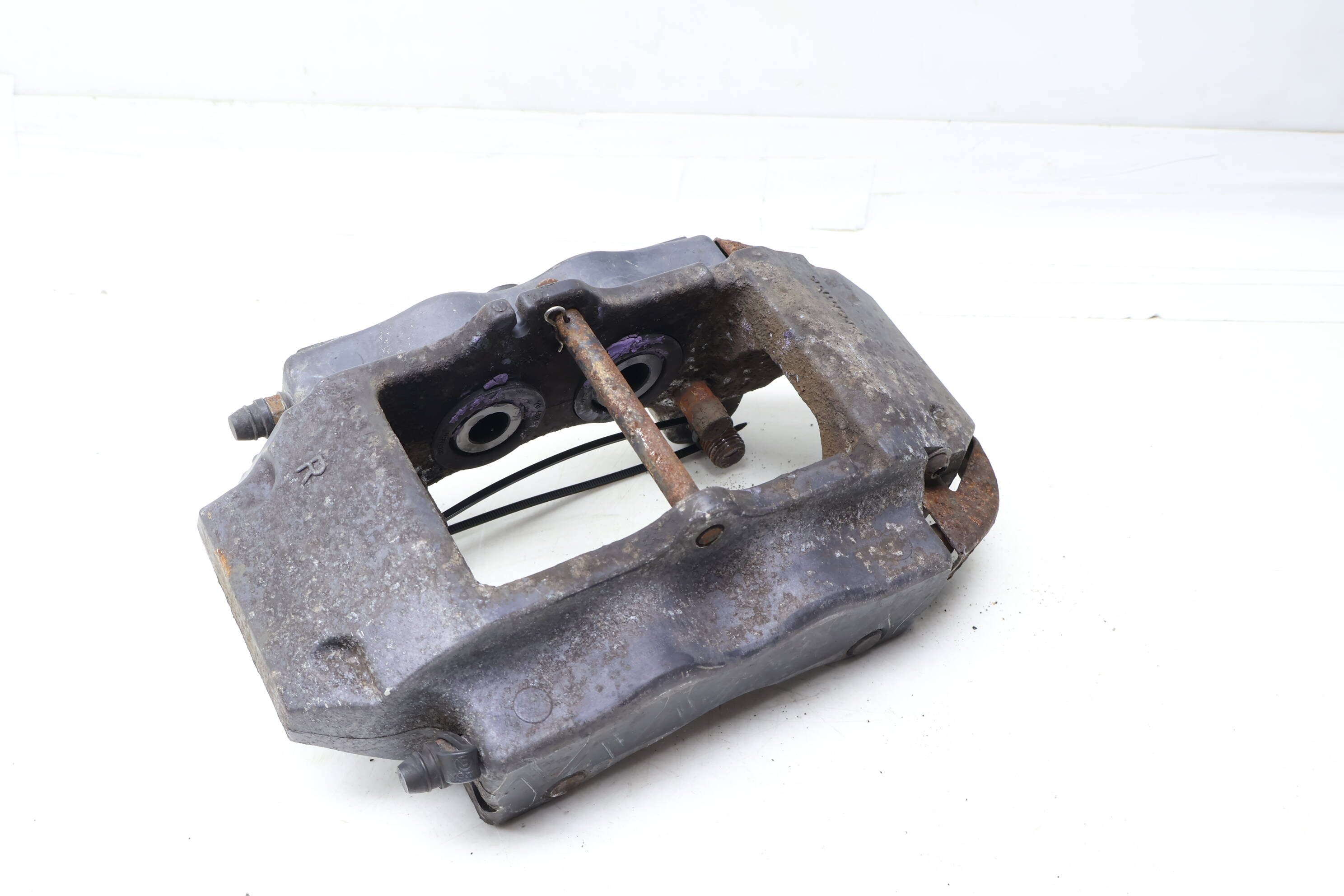 Brembo Brake Caliper 7L6615424L