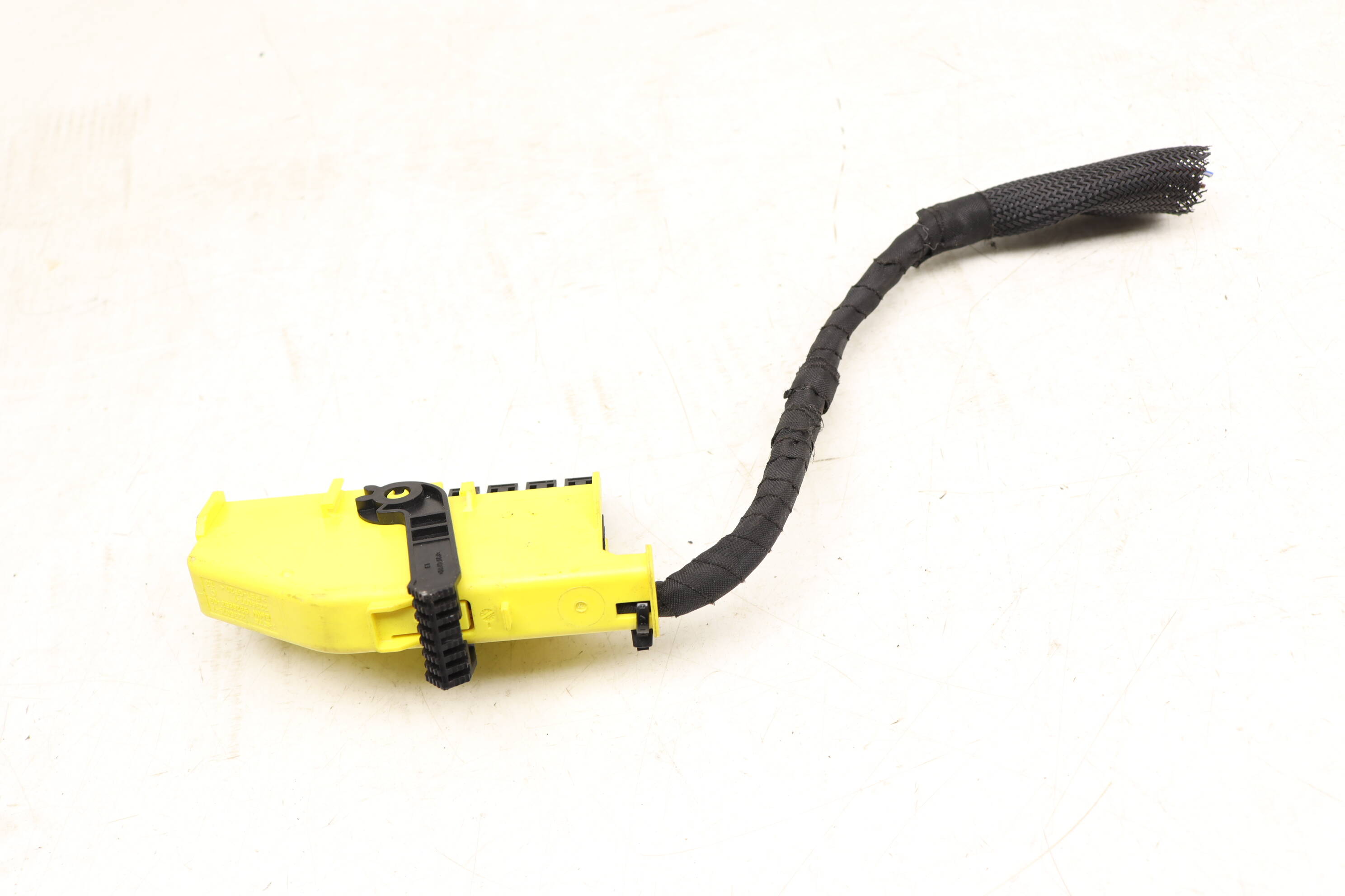 最安値級価格 Harness Wiring BMW Connector 61139328853 Pigtail / 語学・辞書・学習参考書