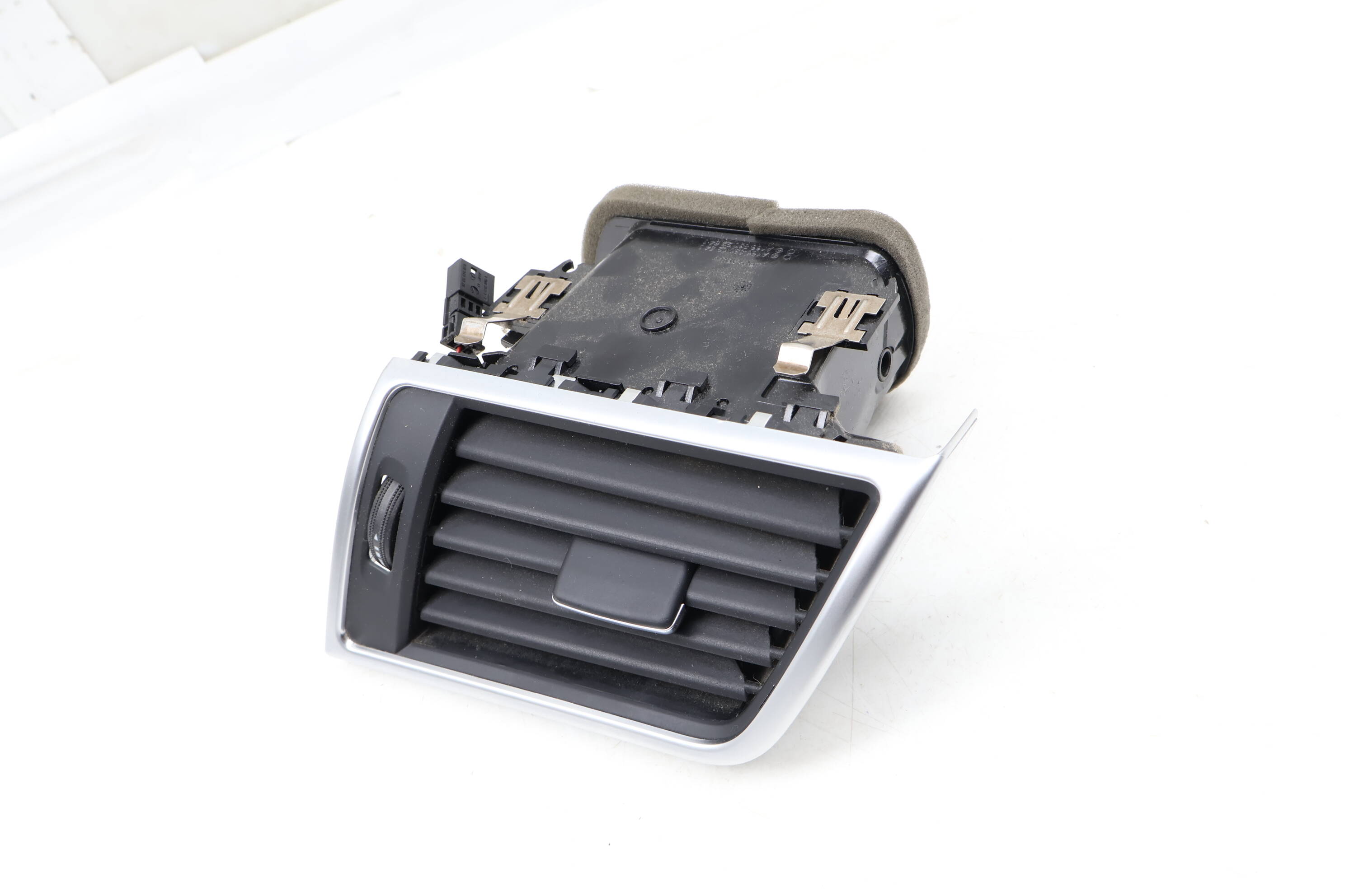 Dash Air Vent 1668302254