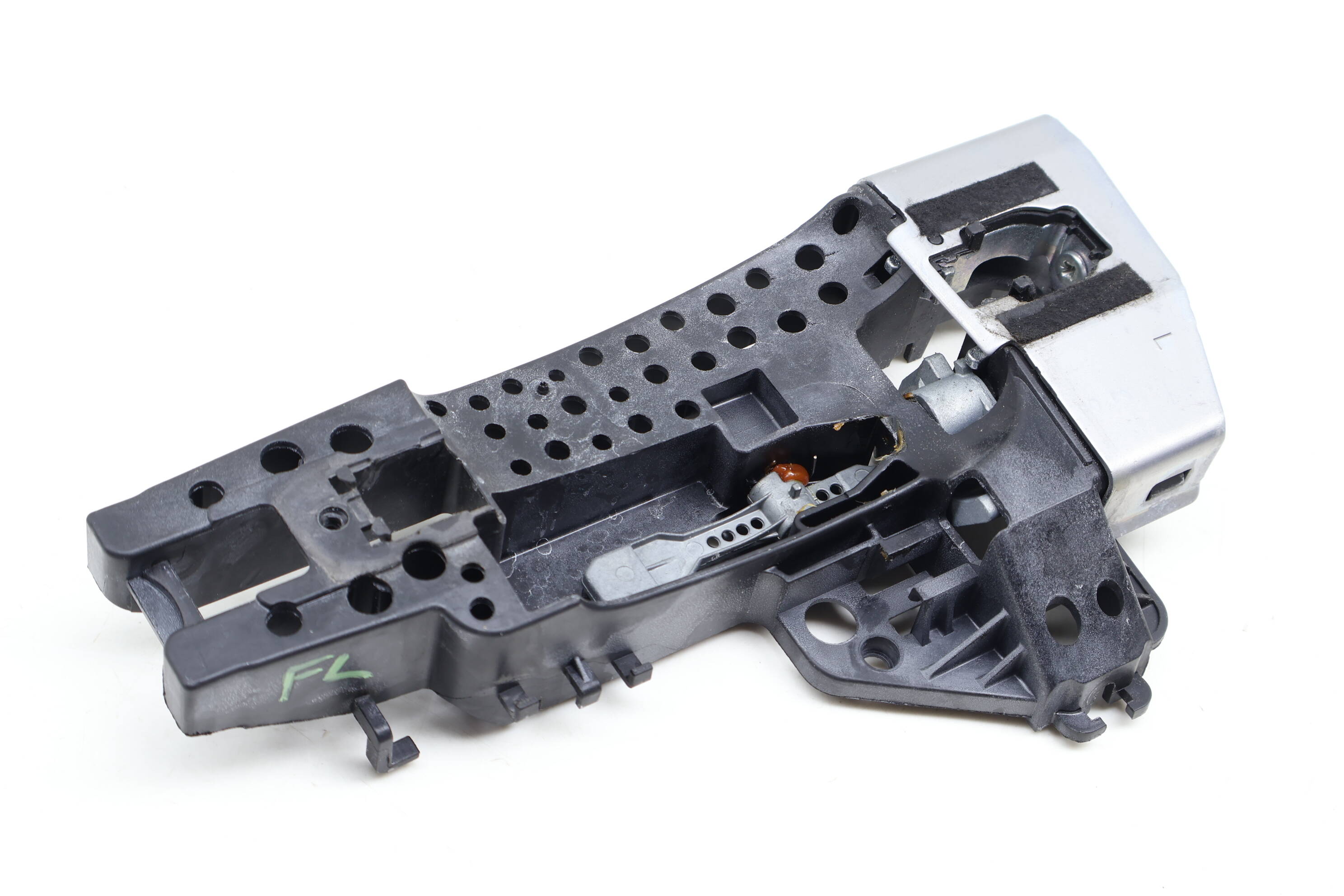 39c2f47306fb0e92b6a93a0f8270f5