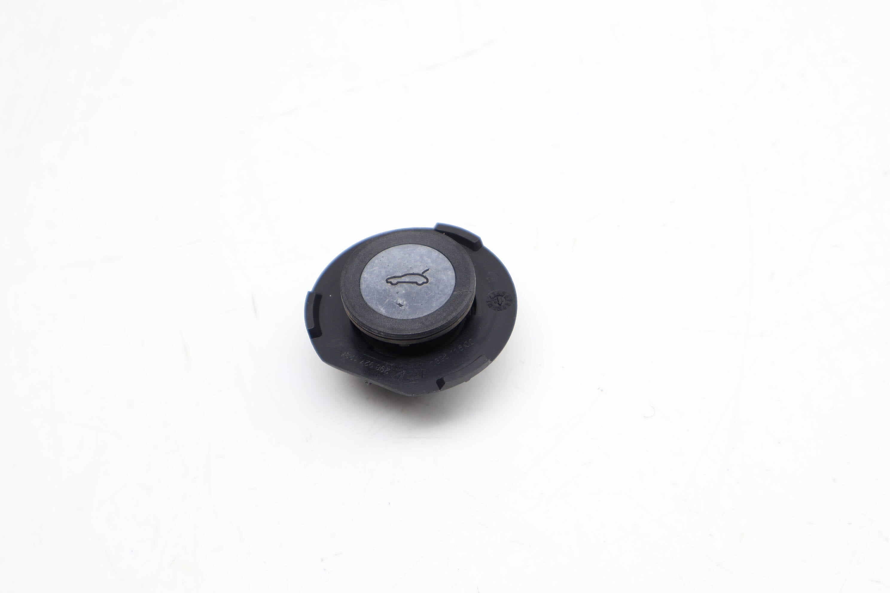 Trunk / Hatch Release Switch Button 298927129A