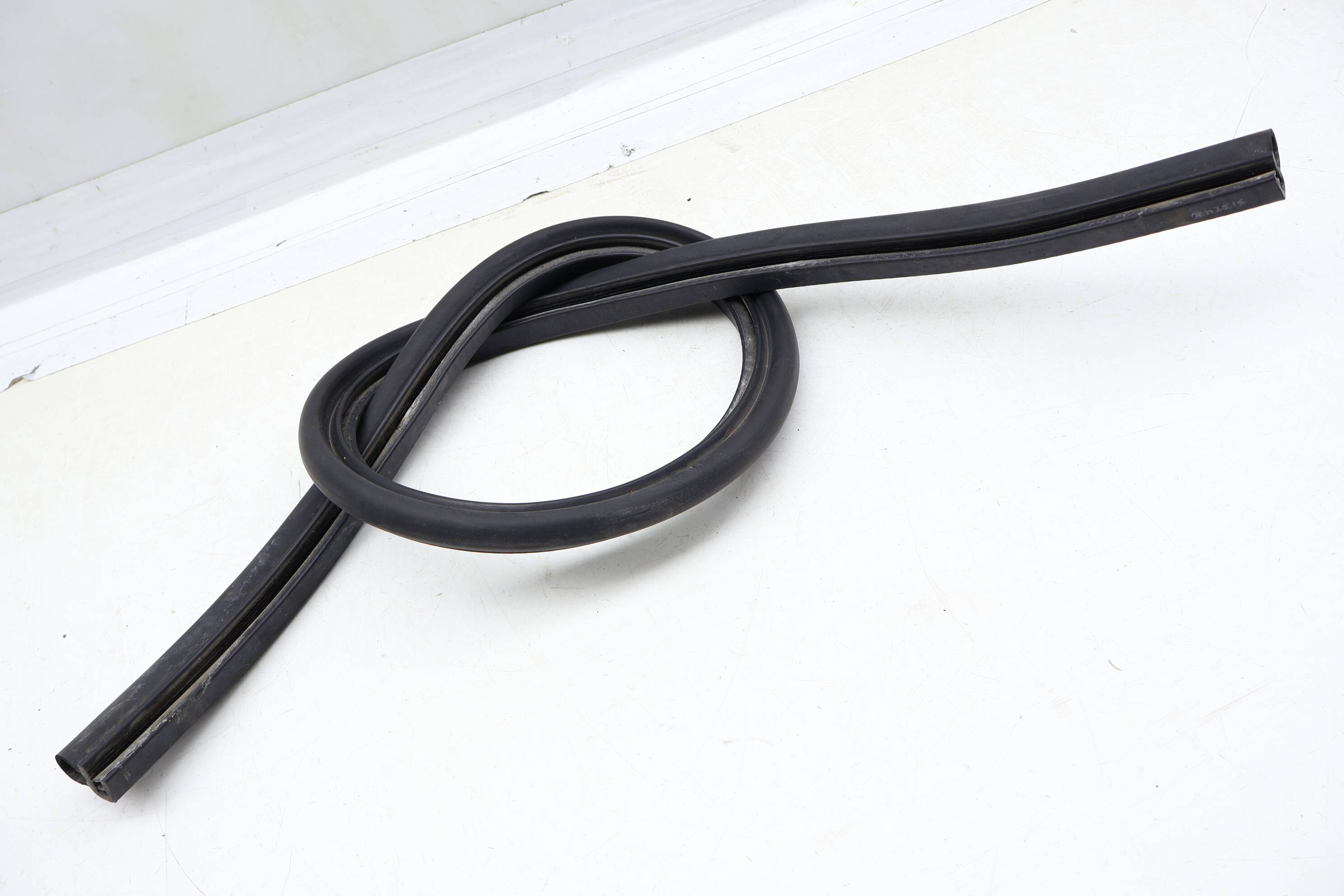 Rain Tray Seal / Hood Weather Stripping 17A823723