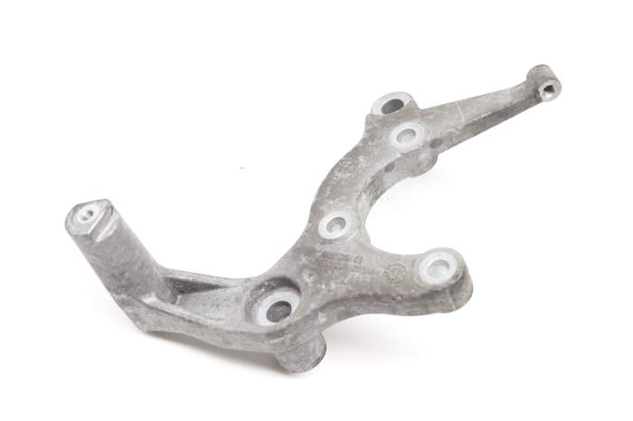 Power Steering Pump Mount / Bracket 32427845505 main product photo