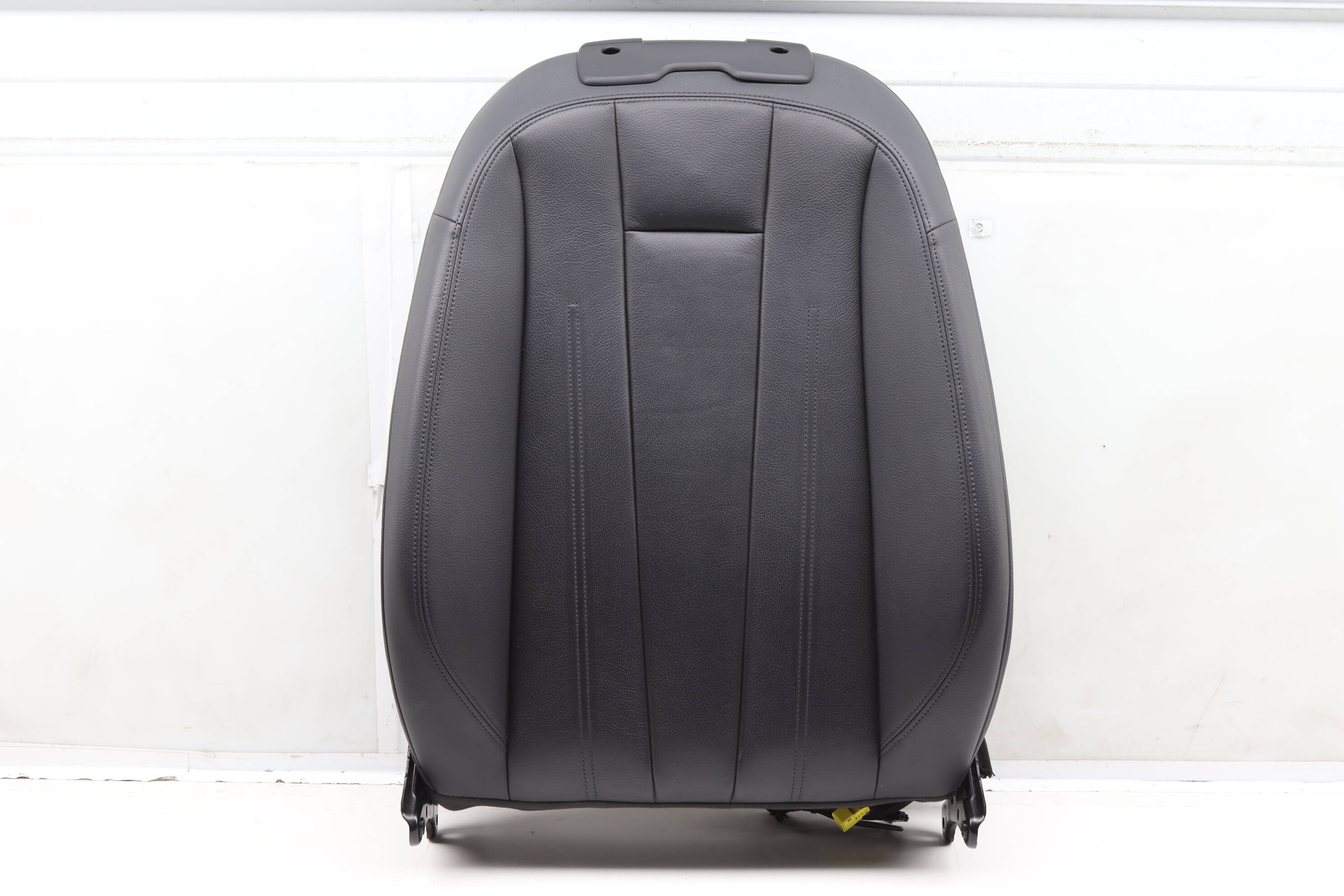 Upper Seat Backrest Cushion Assembly 8W0881805B