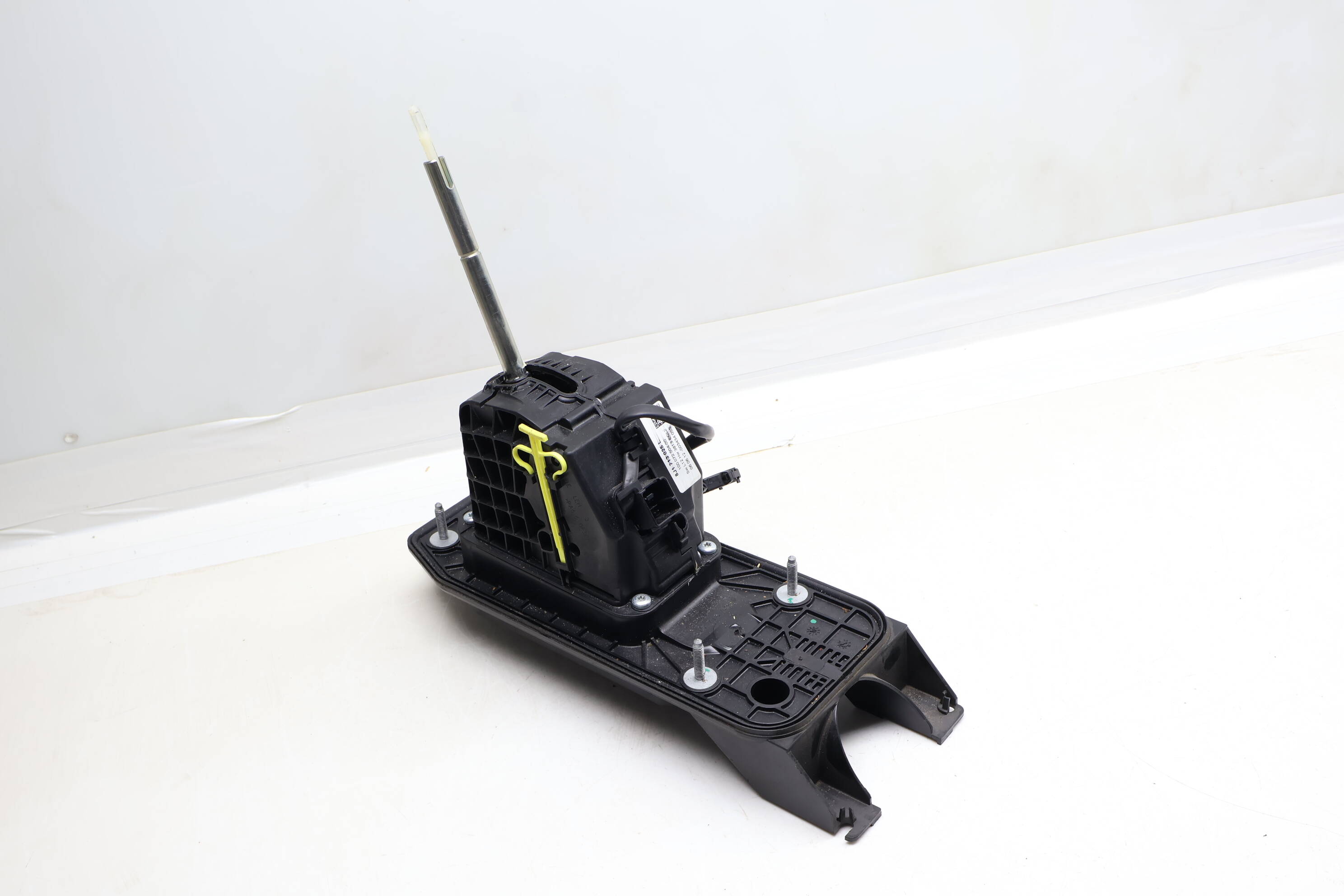 Automatic Shifter / Shifter Assembly 8J1713025L