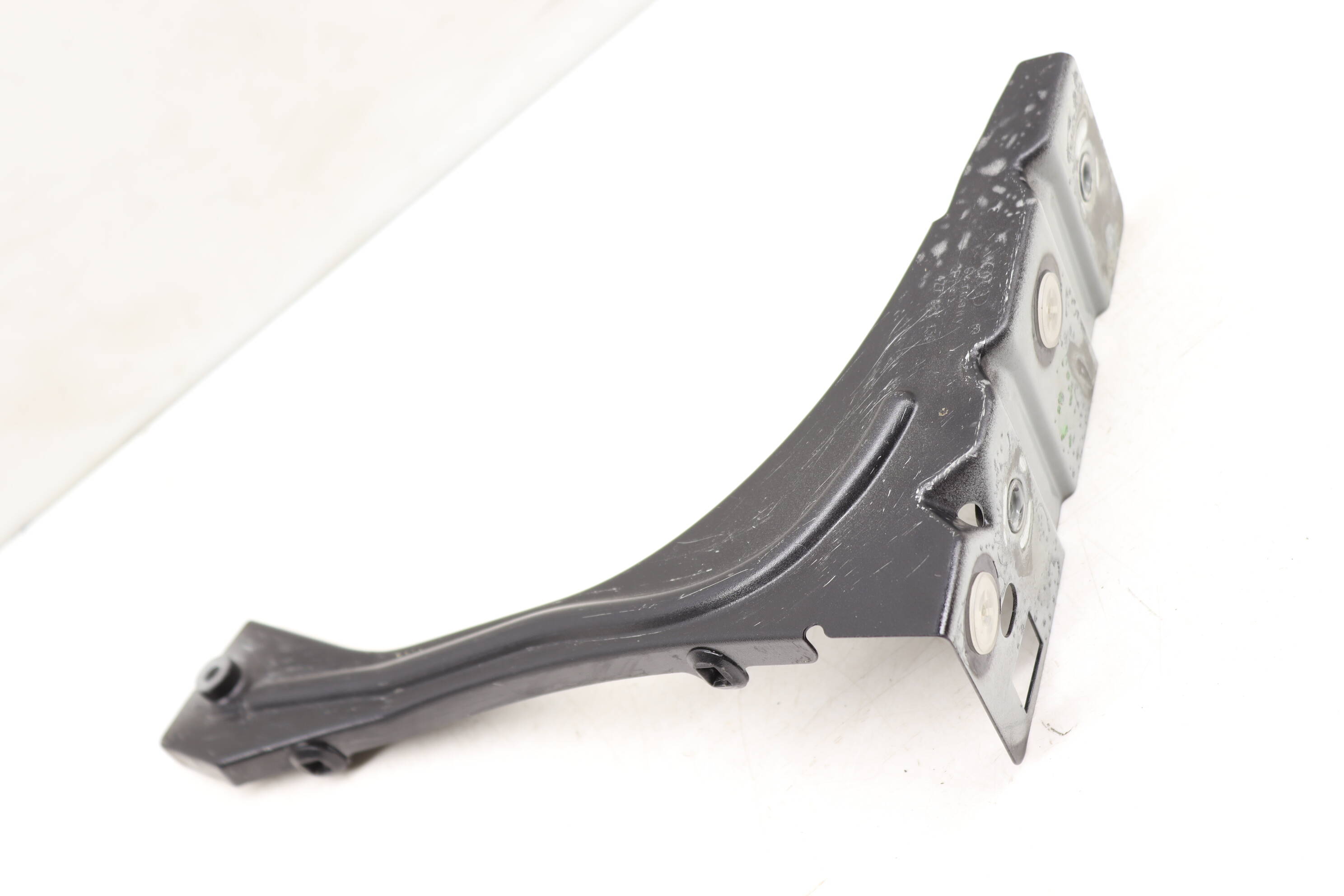 Fender Support Bracket 4Z7821136