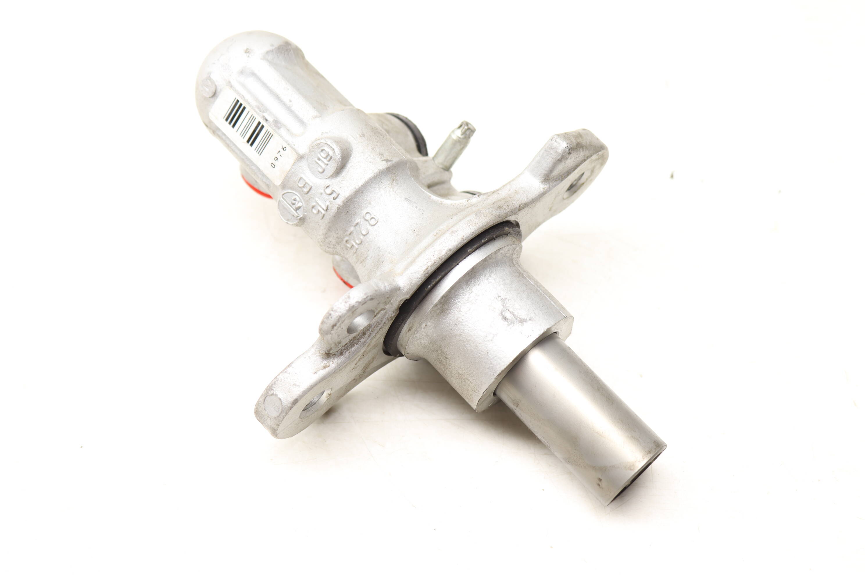 Brake Master Cylinder 2464300301