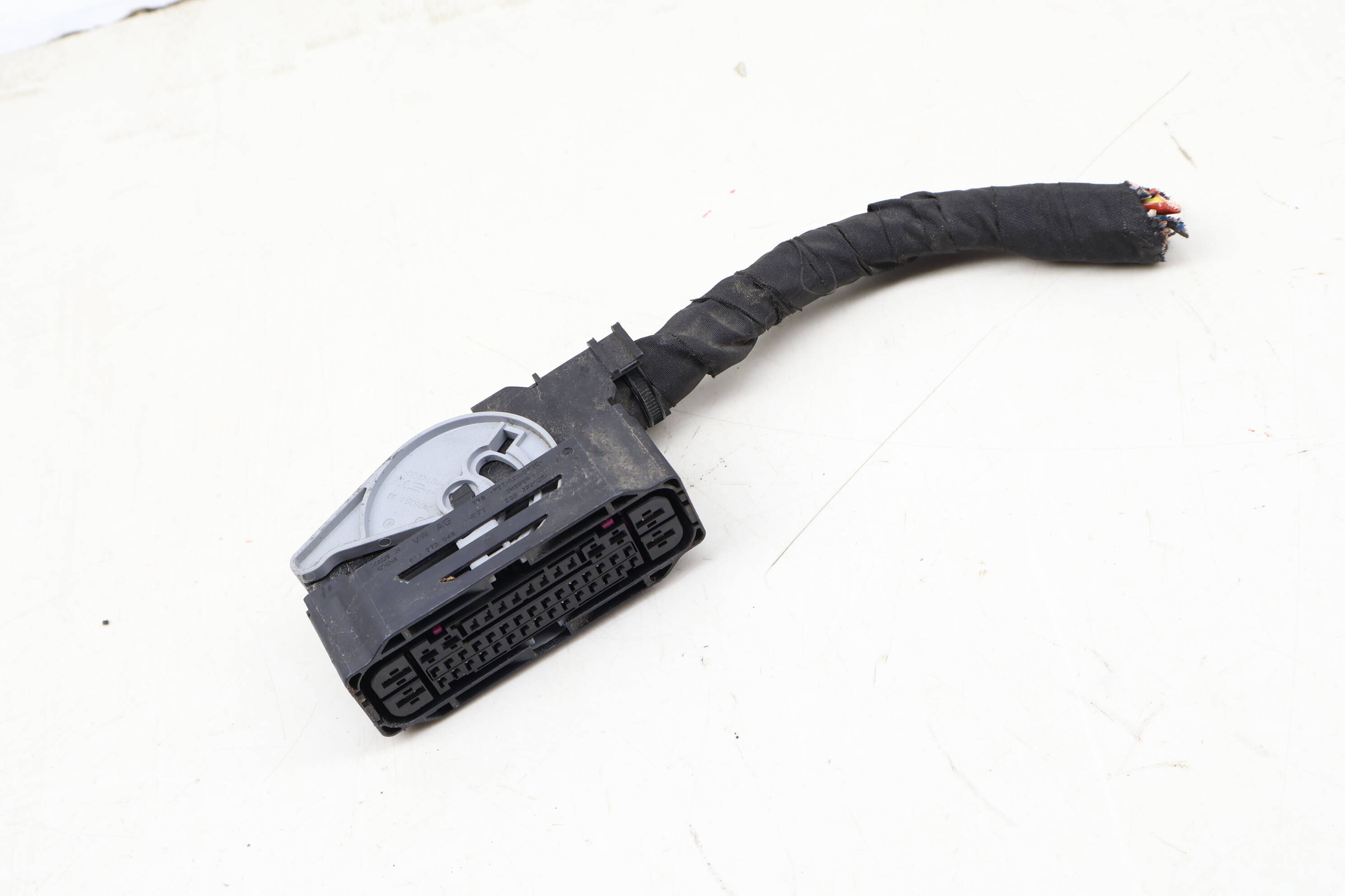 Abs Pump / Module Wiring Connector Plug / Pigtail 5Q0973374