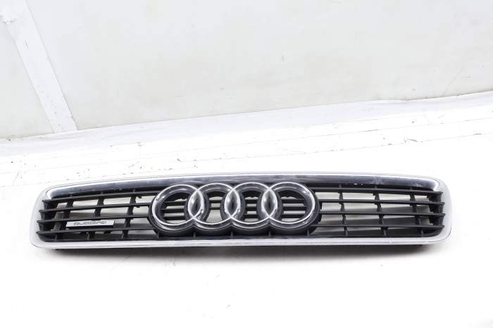 Upper Hood Grille 8D0853651R main product photo