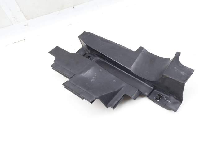 Battery Guide / Bracket 7D0915445 main product photo
