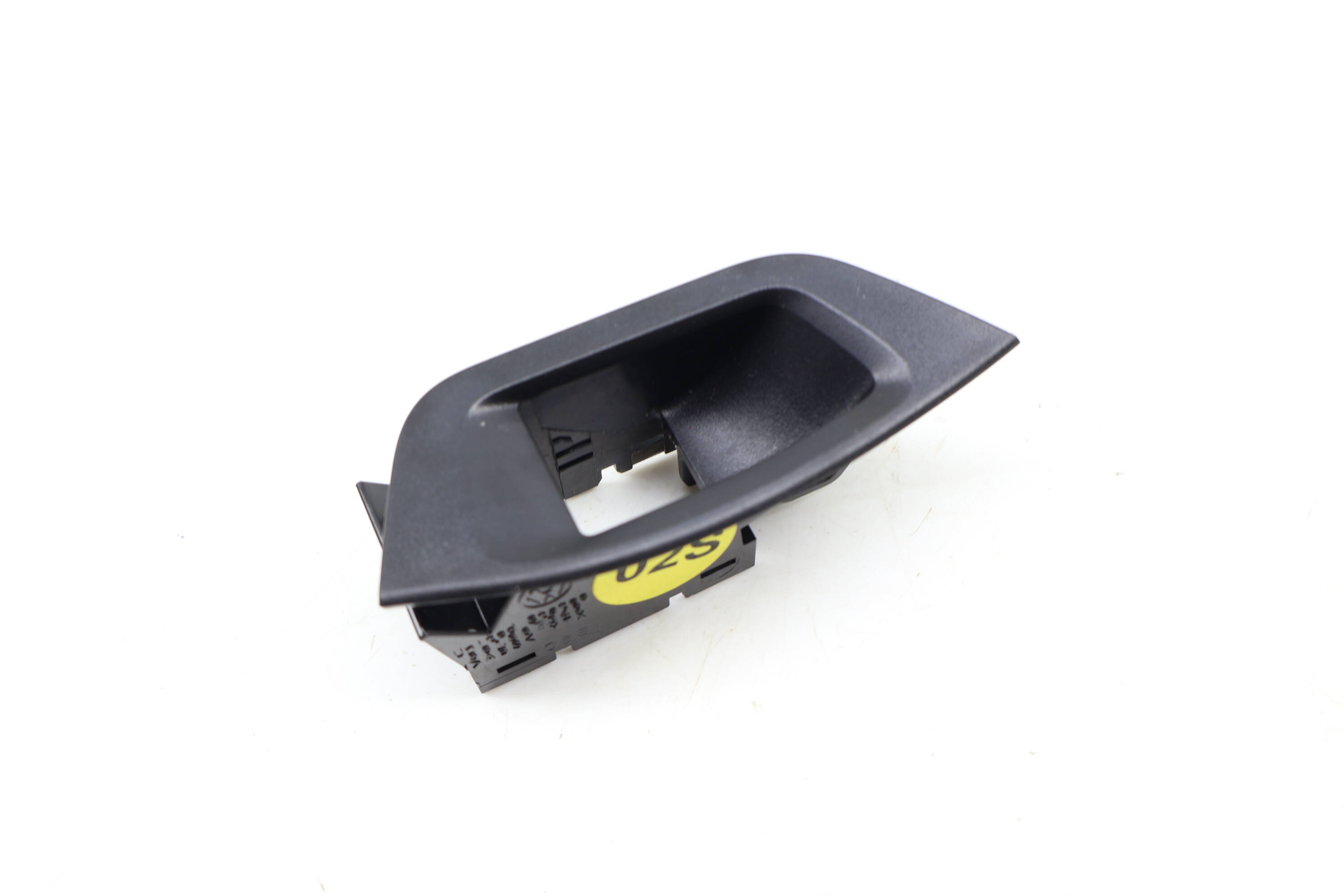 Trunk Release Switch Trim 561863349