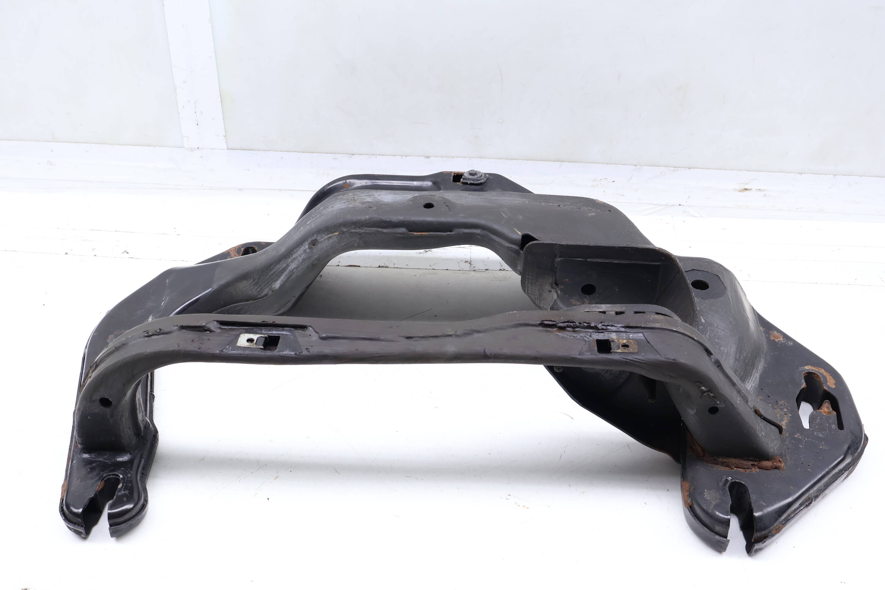 Transmission Mount / Bracket 22326791859