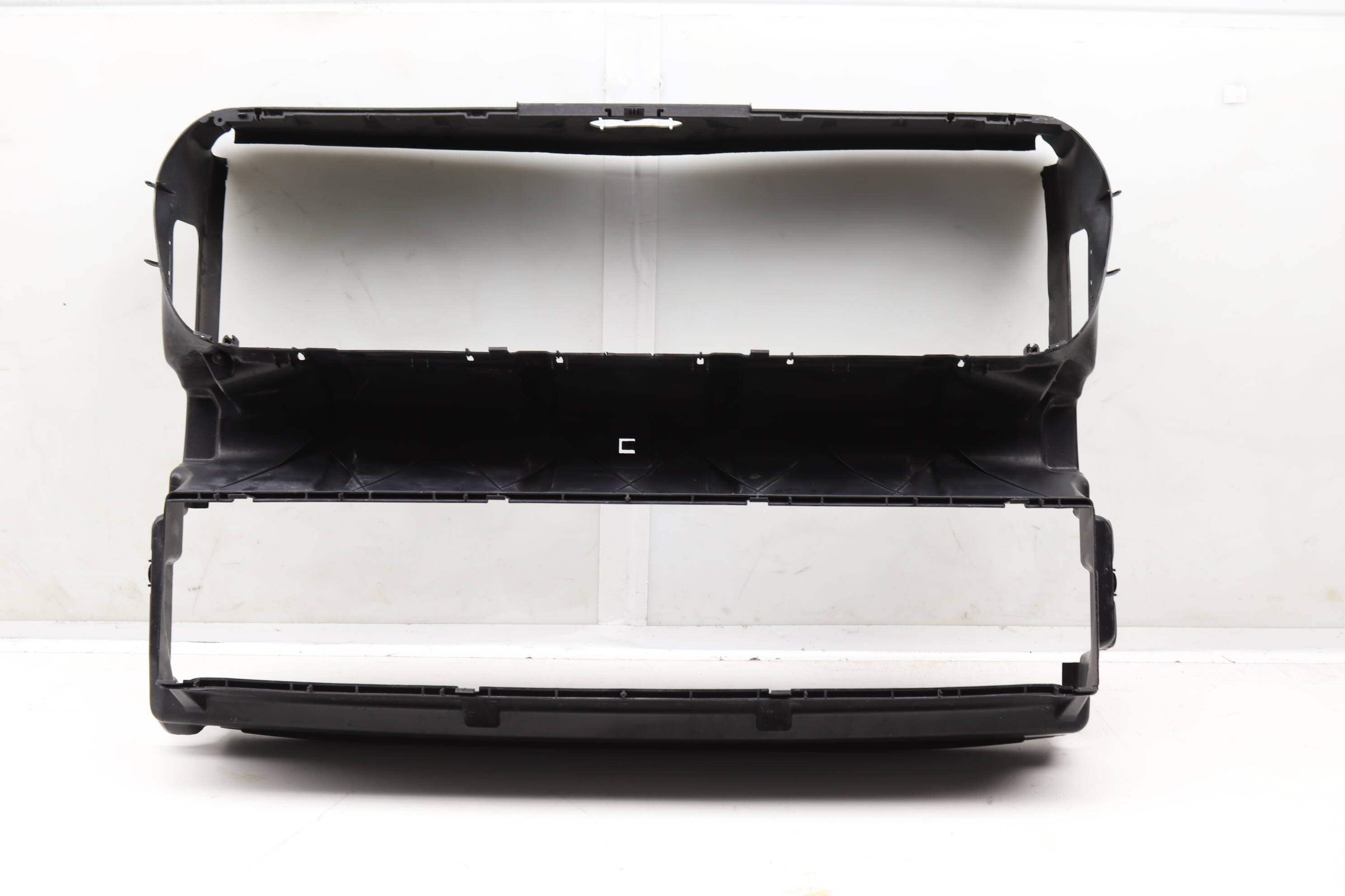 BMW Front Air Duct Frame 51747200787