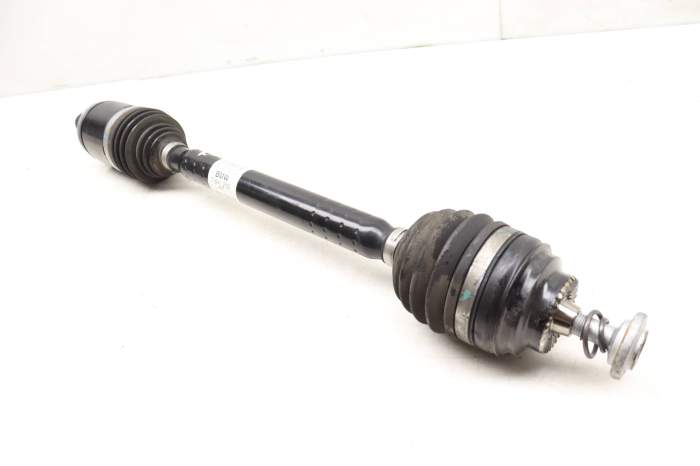 Cv Axle / Transmission Output Shaft 33207641213 main product photo