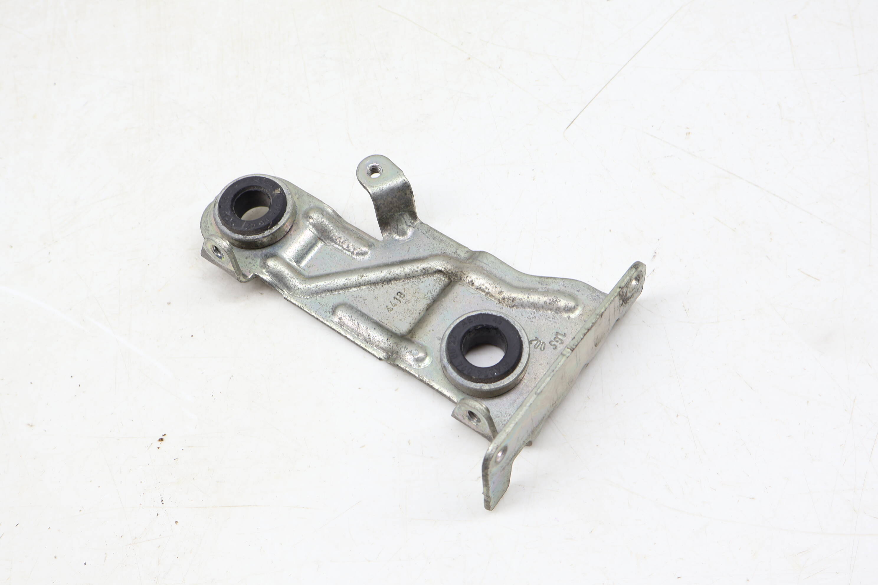 Engine Mount Bracket 2740940141