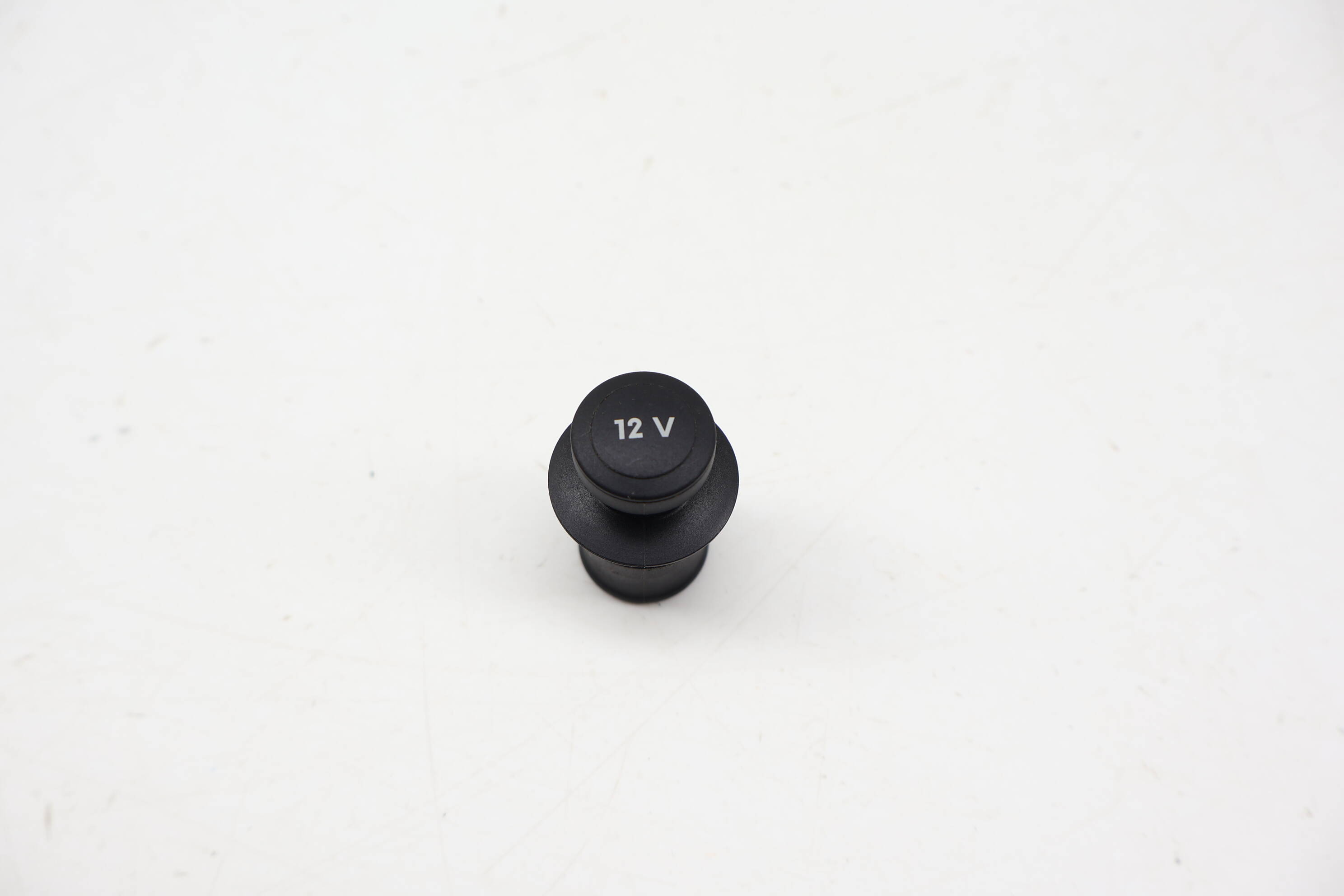 12V Power Outlet Cover / Plug 7M3919311