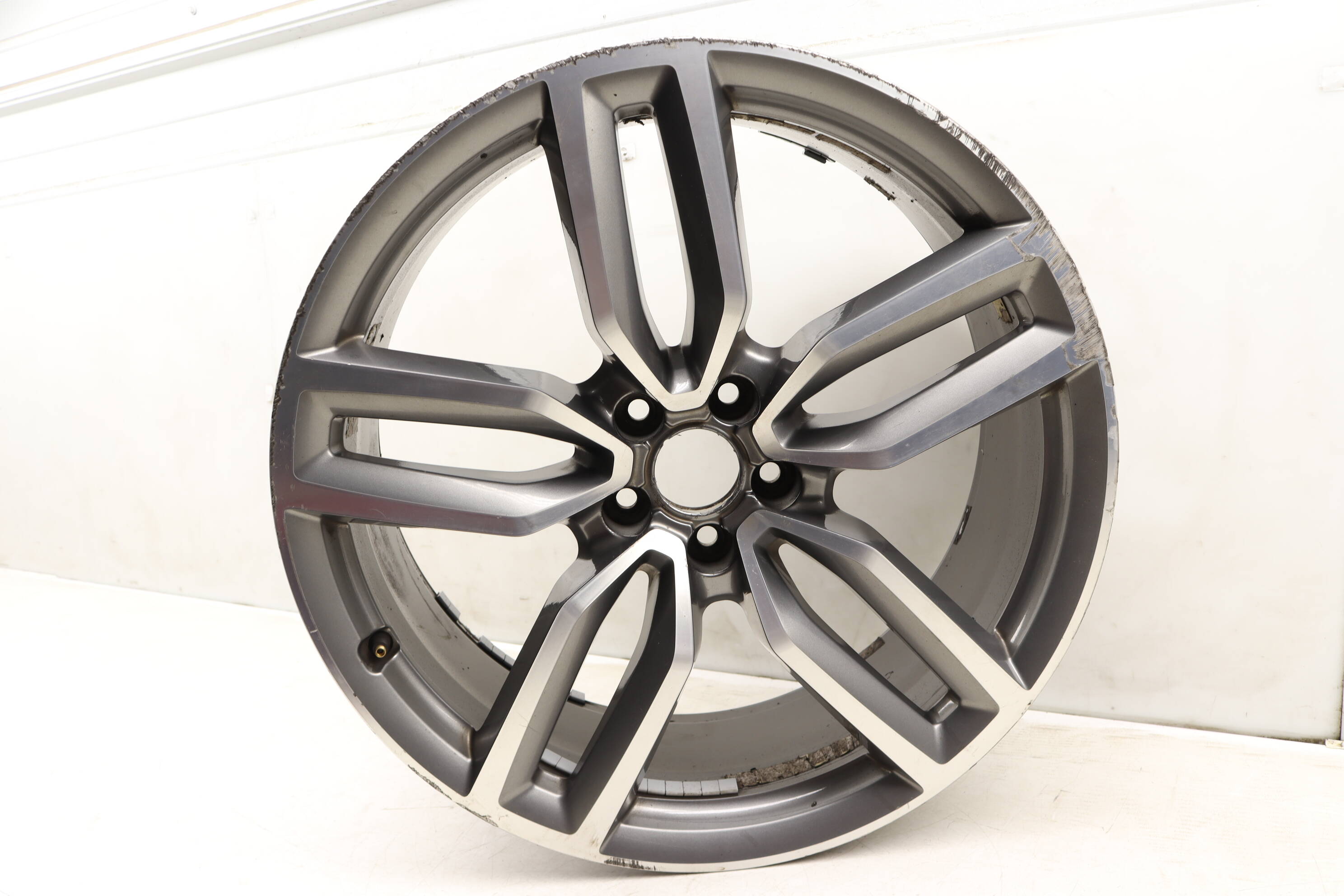 21" Inch Alloy Rim / Wheel 8R0601025AM