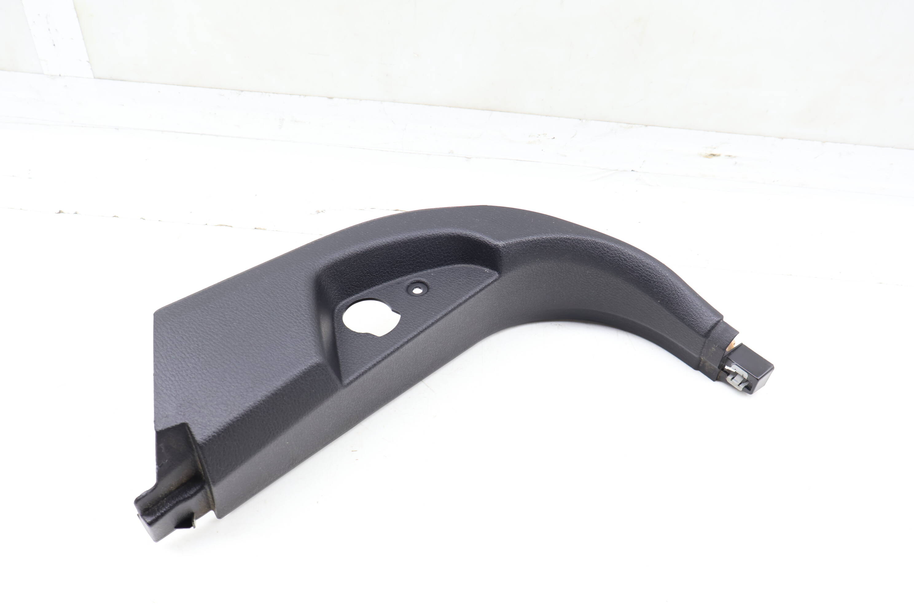 Lower Kick Panel Cover / Trim 51437148507