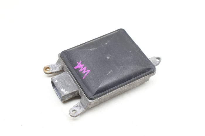 Lane Change Assist Master Module 8K0907566H main product photo