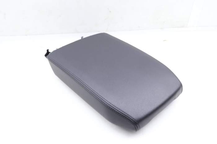 Center Armrest / Arm Rest 3CN864207A main product photo