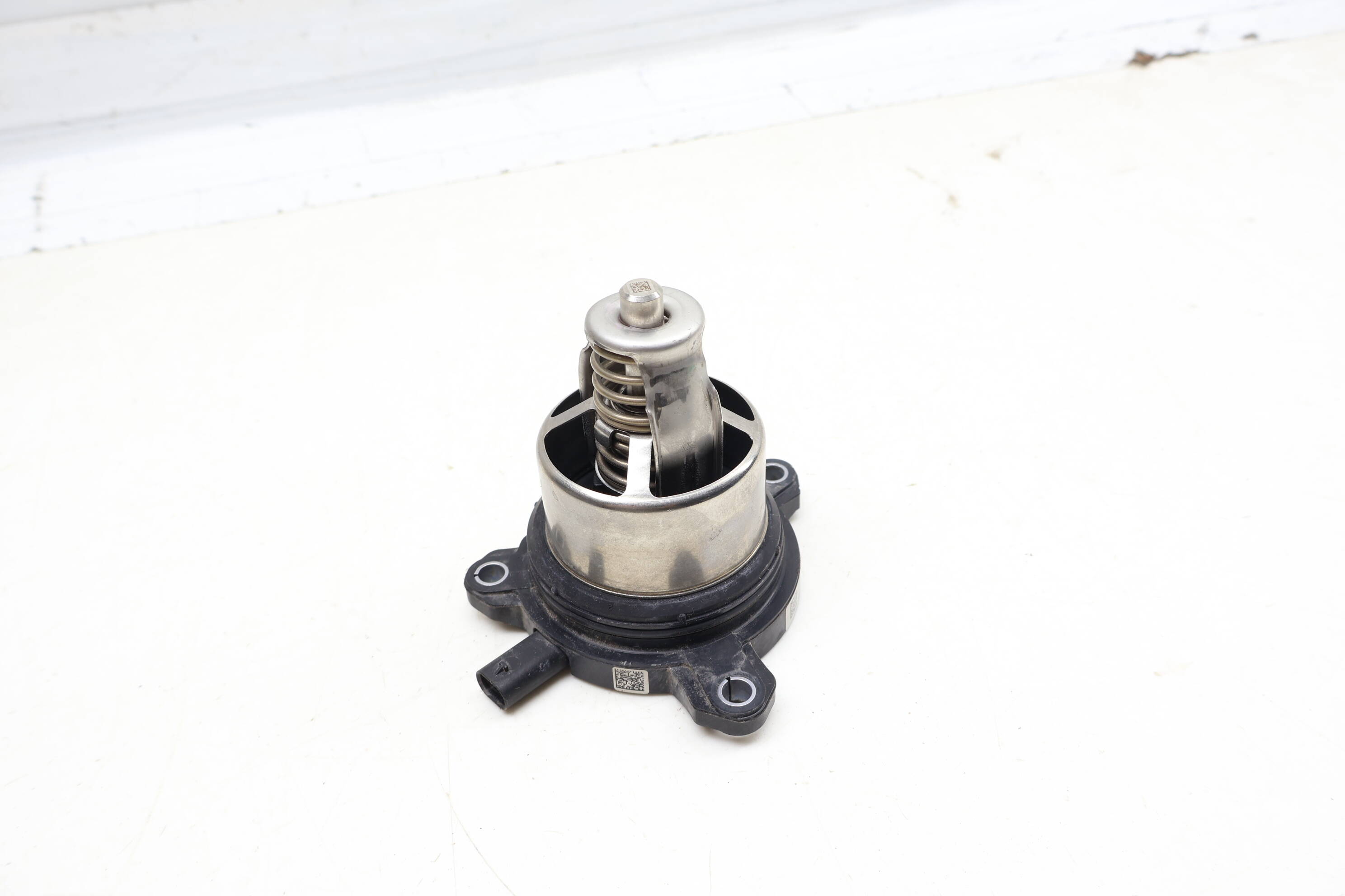 Coolant Thermostat 0P2121115B