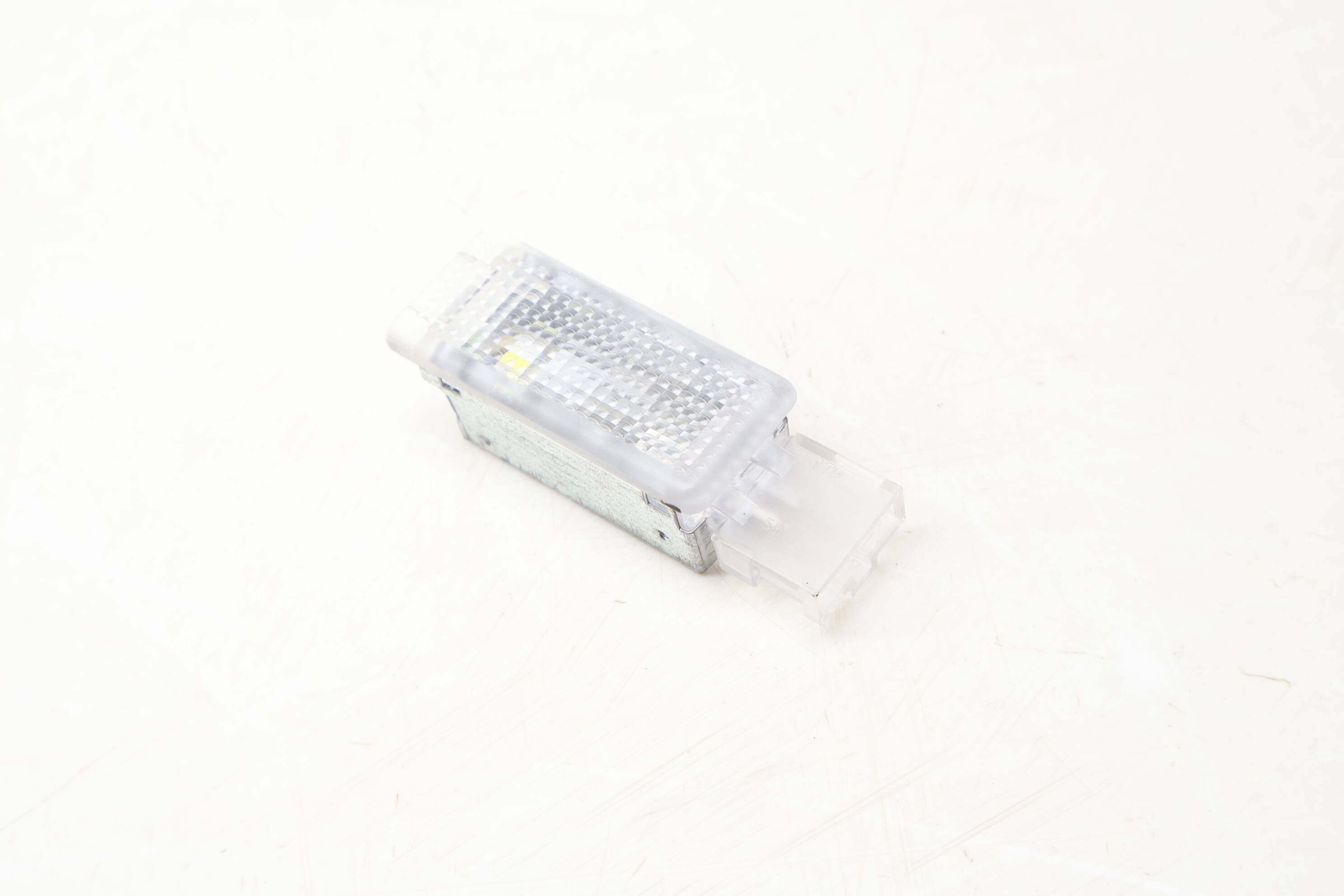 Interior Light 6L0947415 95563220100