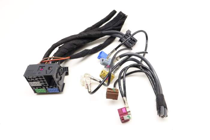 Mmi / Multimedia Unit Wiring Harness / Connector Set main product photo