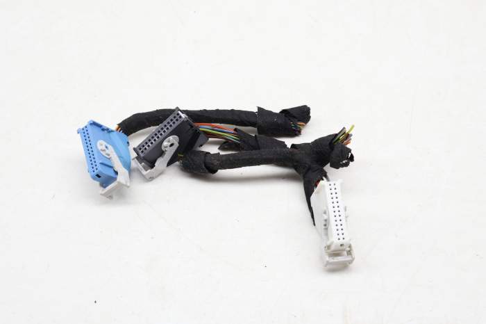 Instrument Cluster Wiring Connector / Pigtail main product photo