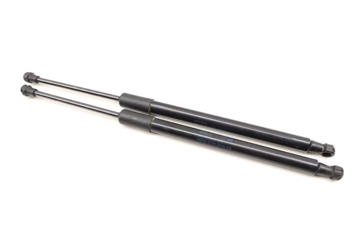 Trunk Strut / Shock Set 8W7827552A main product photo