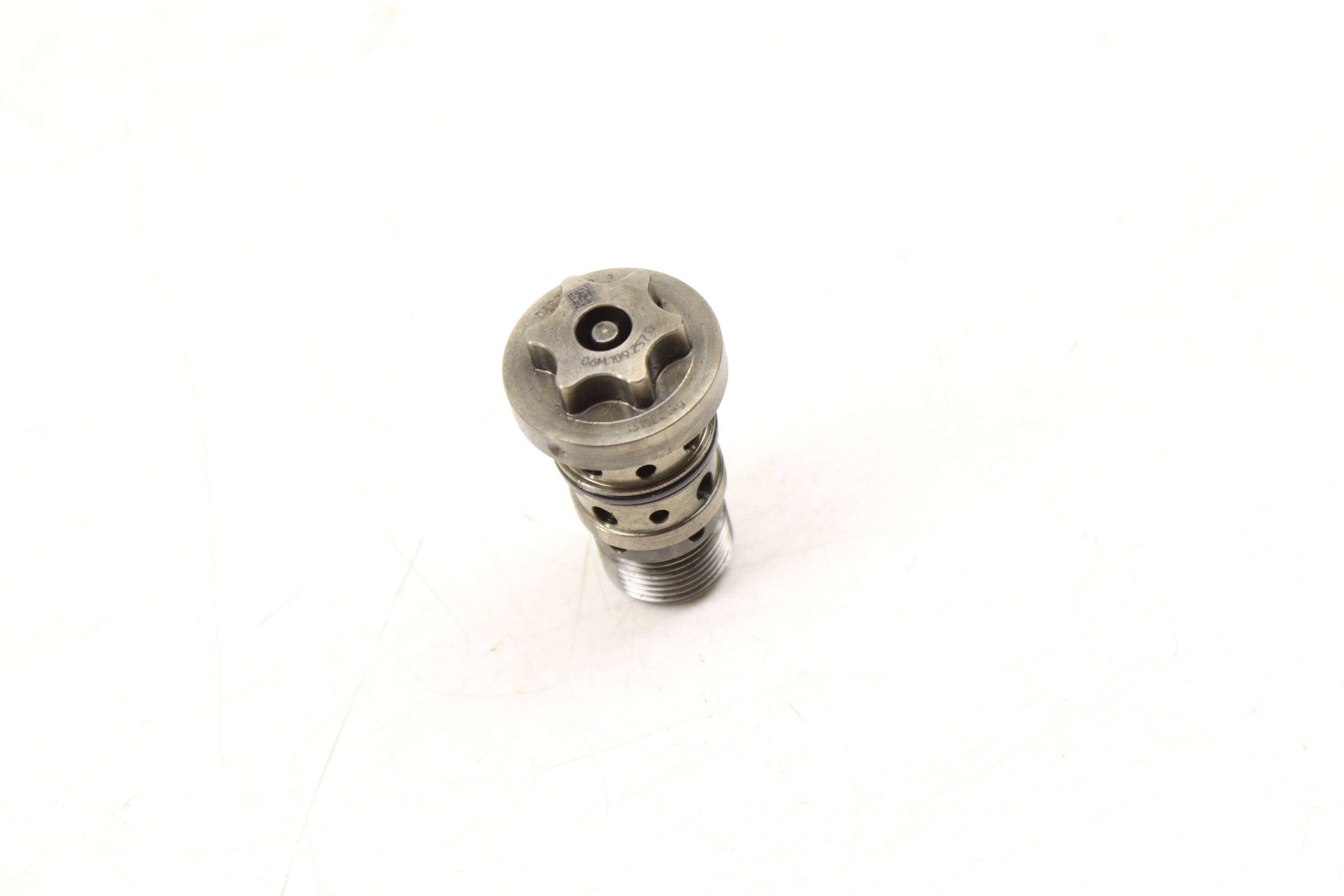 Cam / Camshaft Oil Control Valve 06M109257Q