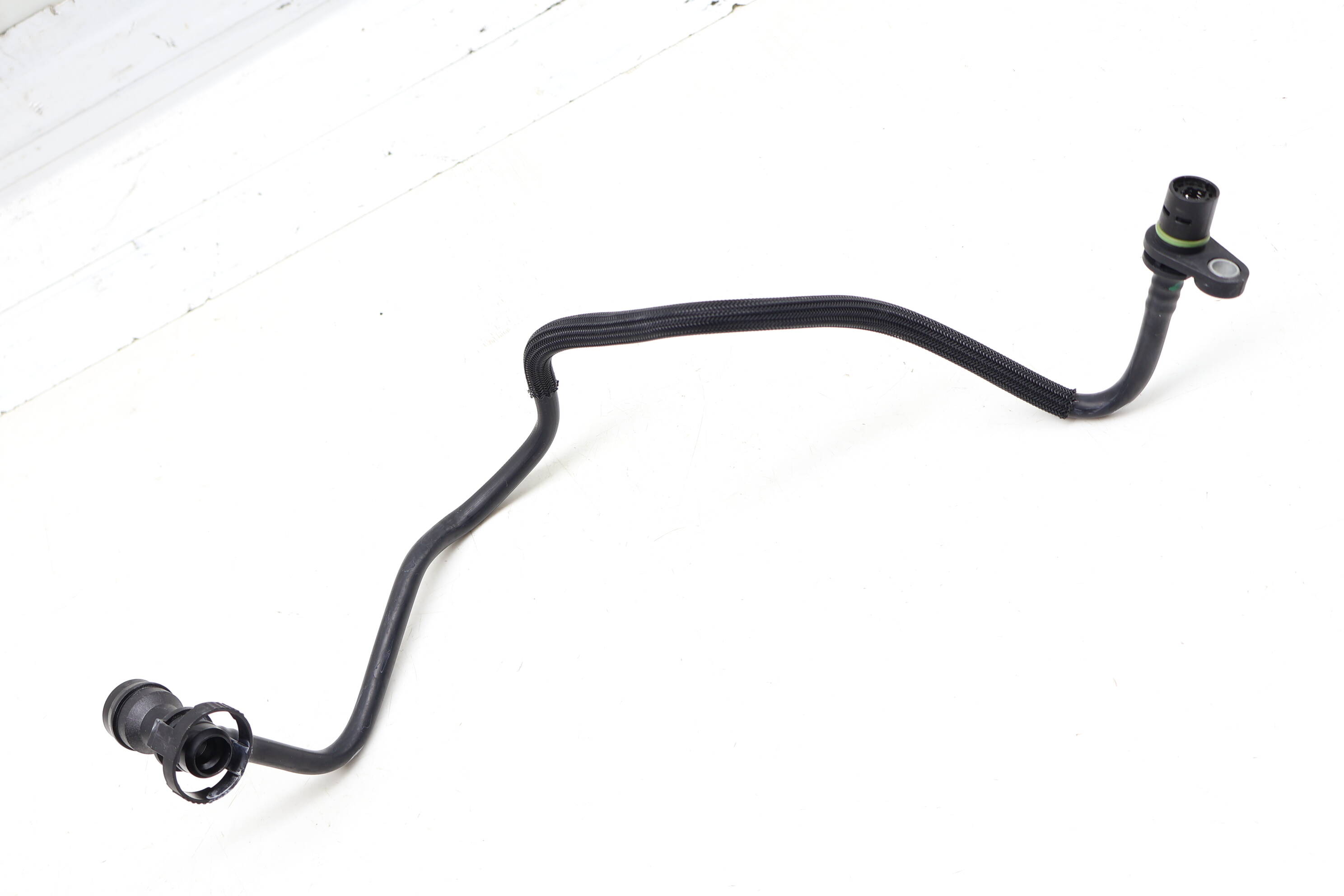 Vacuum Hose / Line / Pipe 11157603816