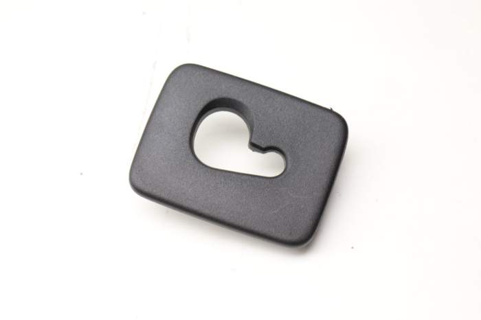 Luggage / Cargo Net Bracket Trim (Upper) 4M0861304A main product photo