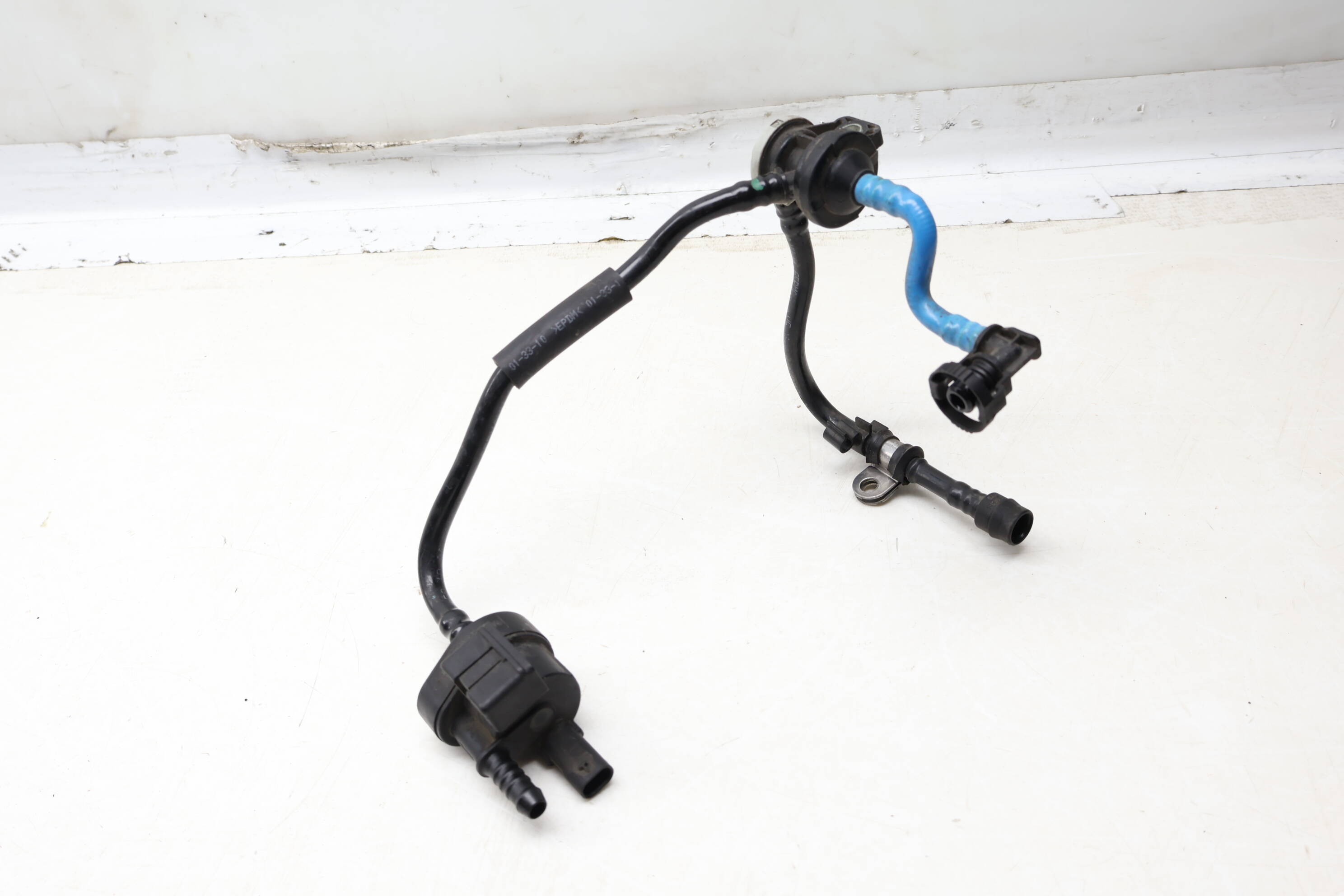 Vapor Canister Valve Hose / Line 06J133781BC