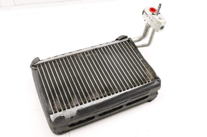 Ac Evaporator U6984002 main product photo
