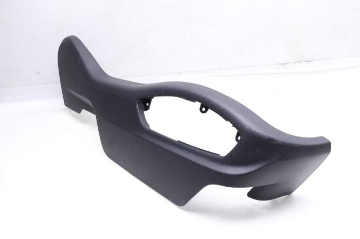 Outer Seat Trim / Panel 7P5881314 main product photo