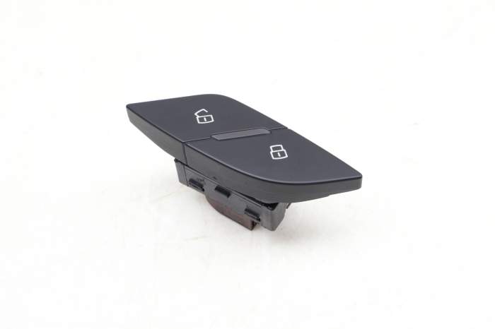Door Lock / Unlock Switch Button 8V2962108A main product photo
