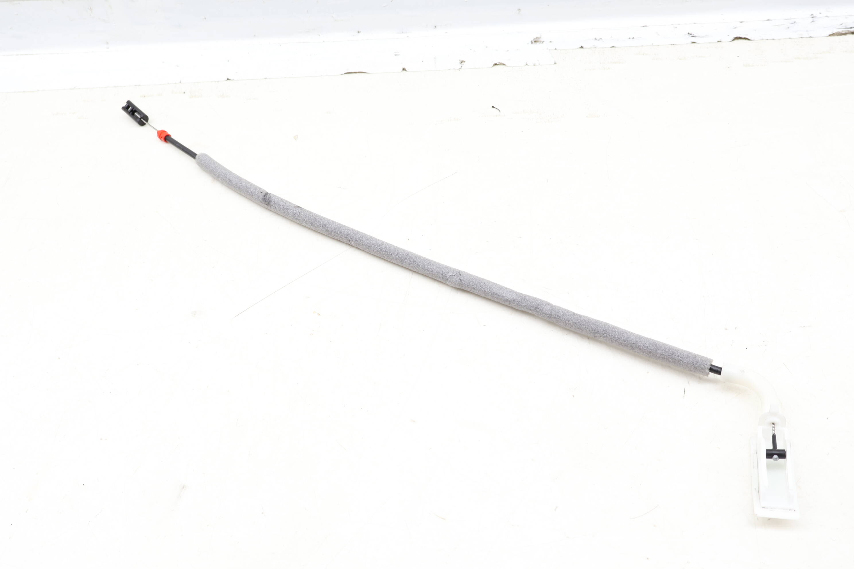 Interior&#x20;Door&#x20;Handle&#x20;Release&#x20;Cable&#x20;51203330987