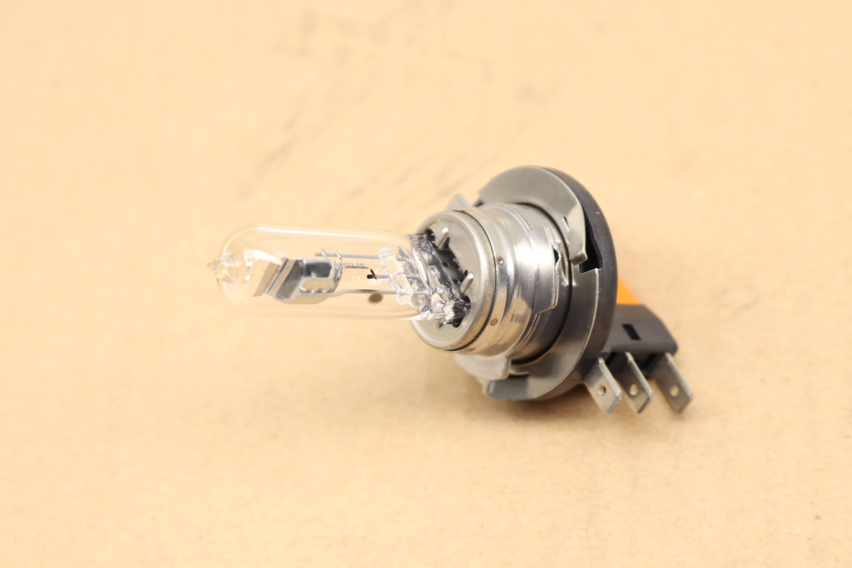 H15 Halogen Bulb N10733301