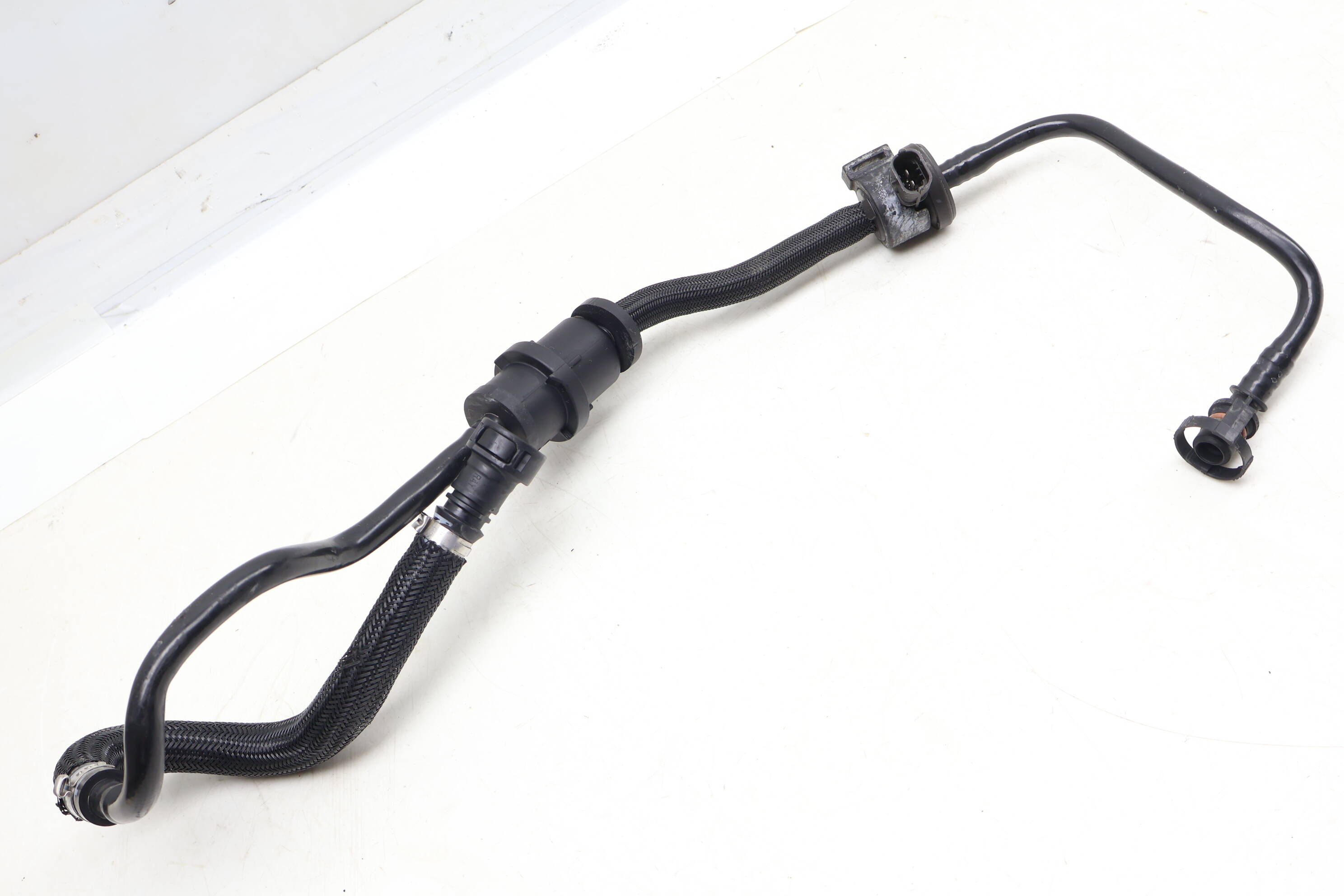 Fuel Tank Breather Hose / Line 94611002004