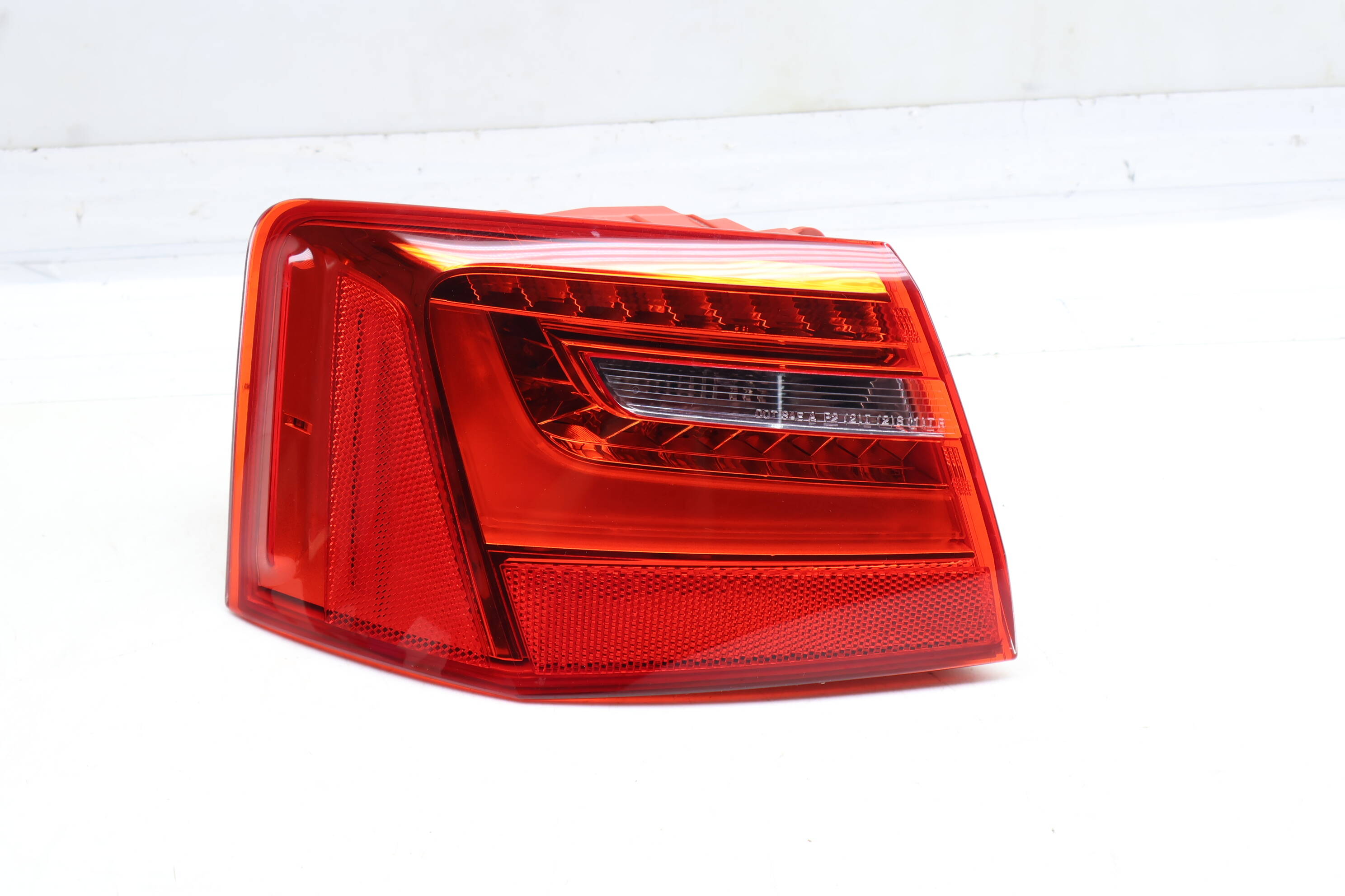 Outer Led Tail Light / Lamp 4G5945095B