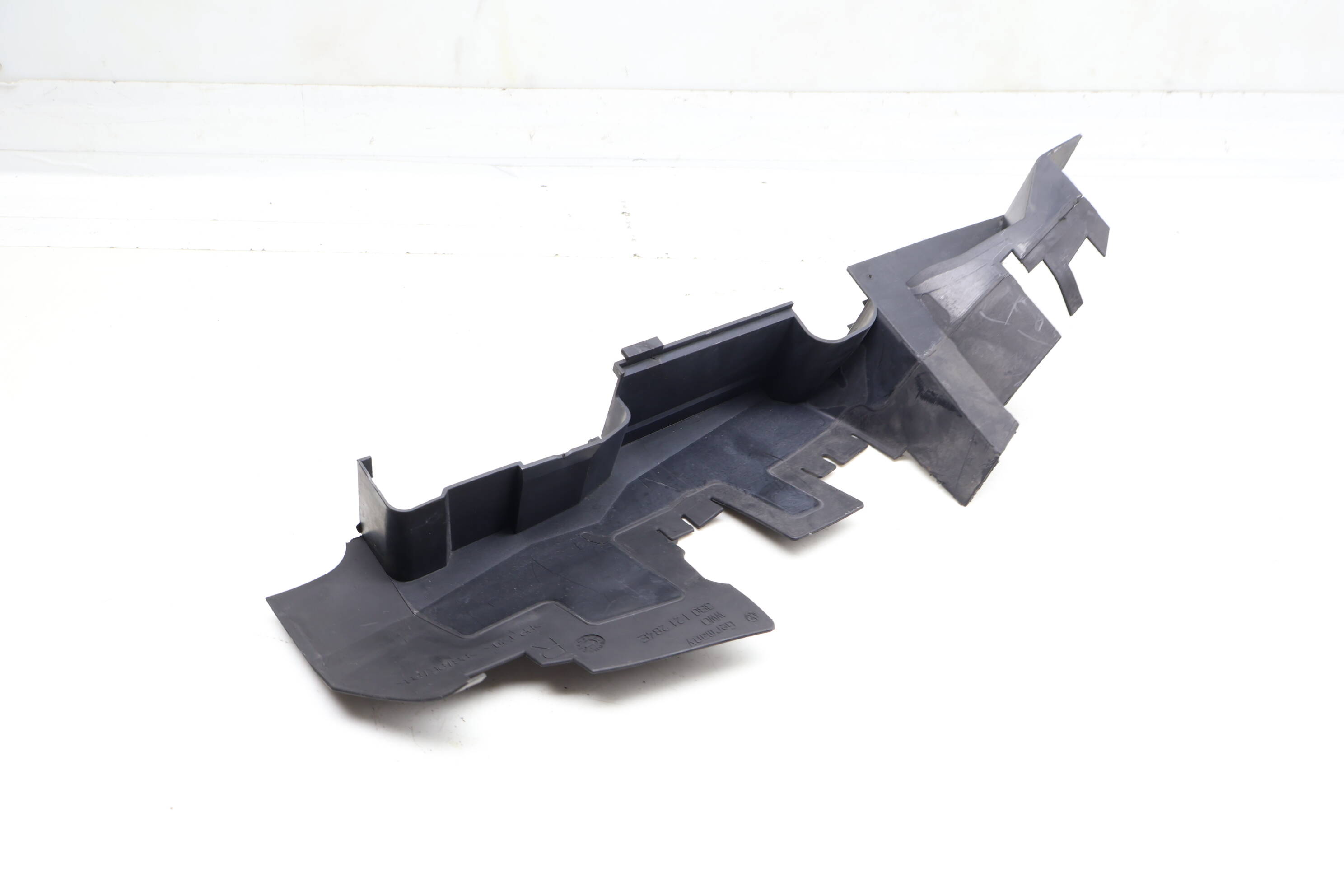 Radiator Air Guide / Duct 3B0121284E