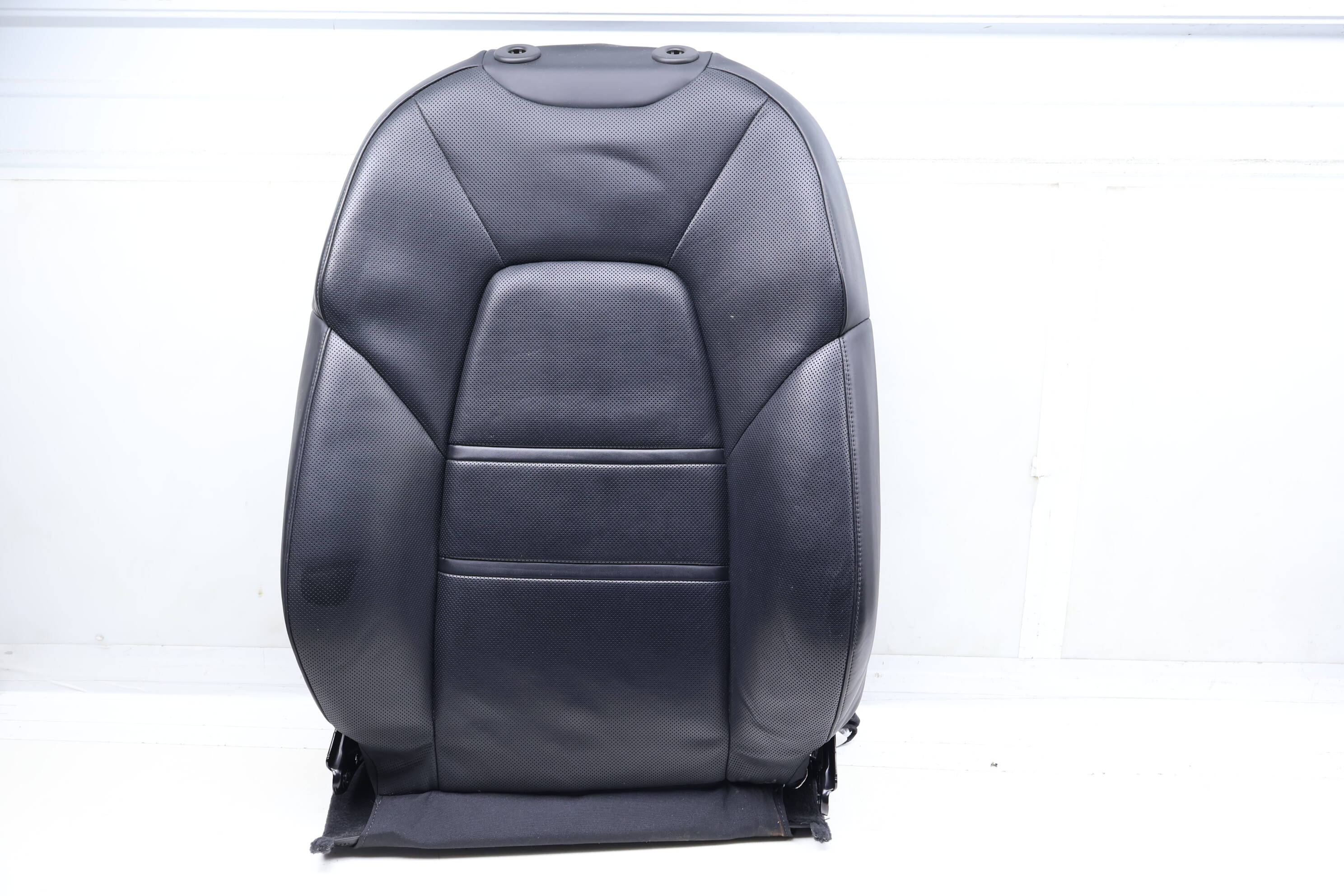 Upper Seat Backrest Cushion Assembly 9Y0881805CC